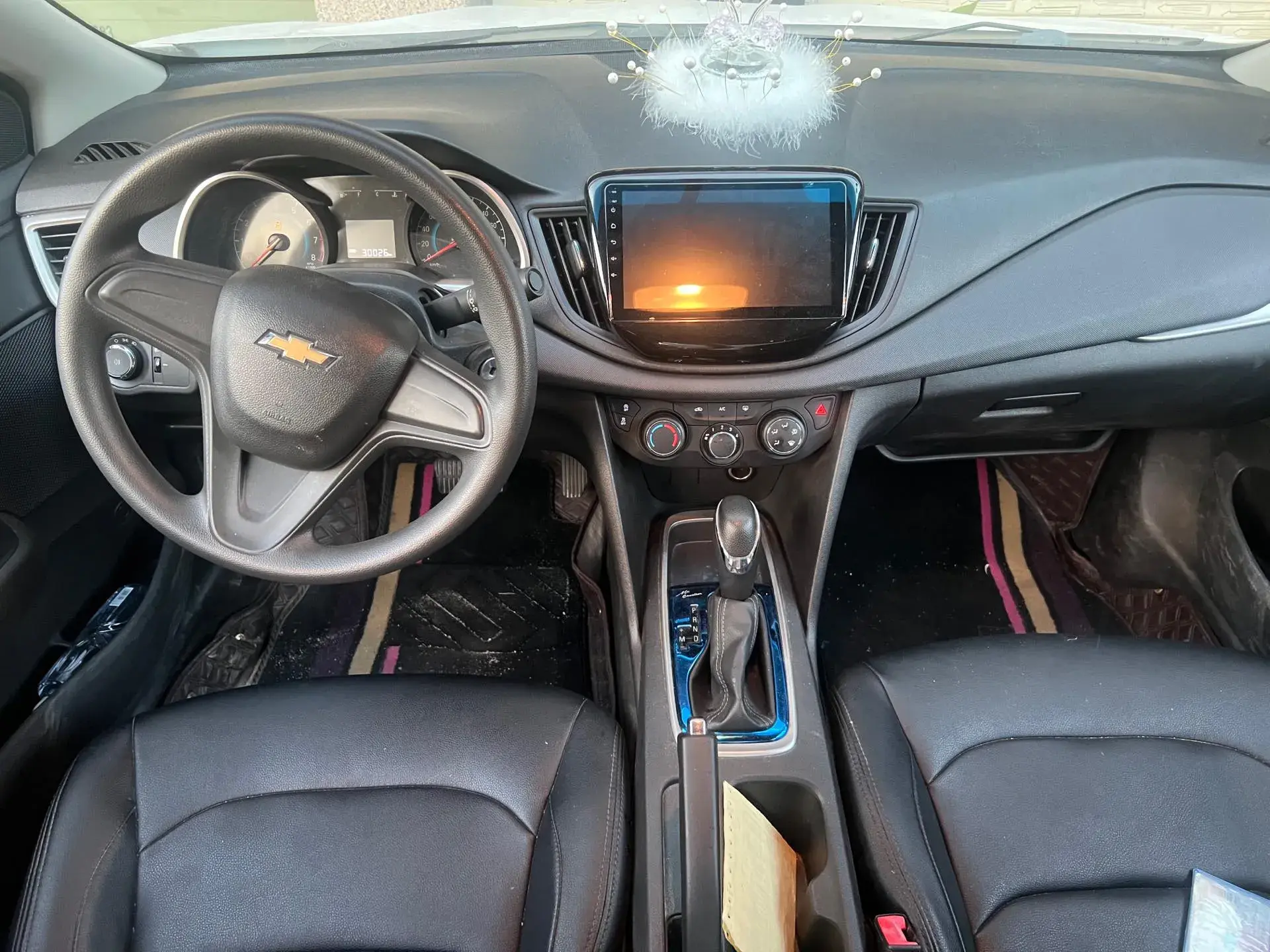 2019 CHEVROLET CAVALIER thumbnail 3