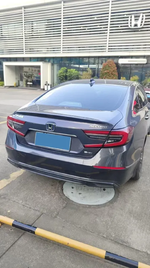 2022 Honda Accord 2.0L 146HP L4 E-CVT Hybrid,autocango,china used car exporter,china ev exporter,chinese used car exporter,chinese used ev exporter