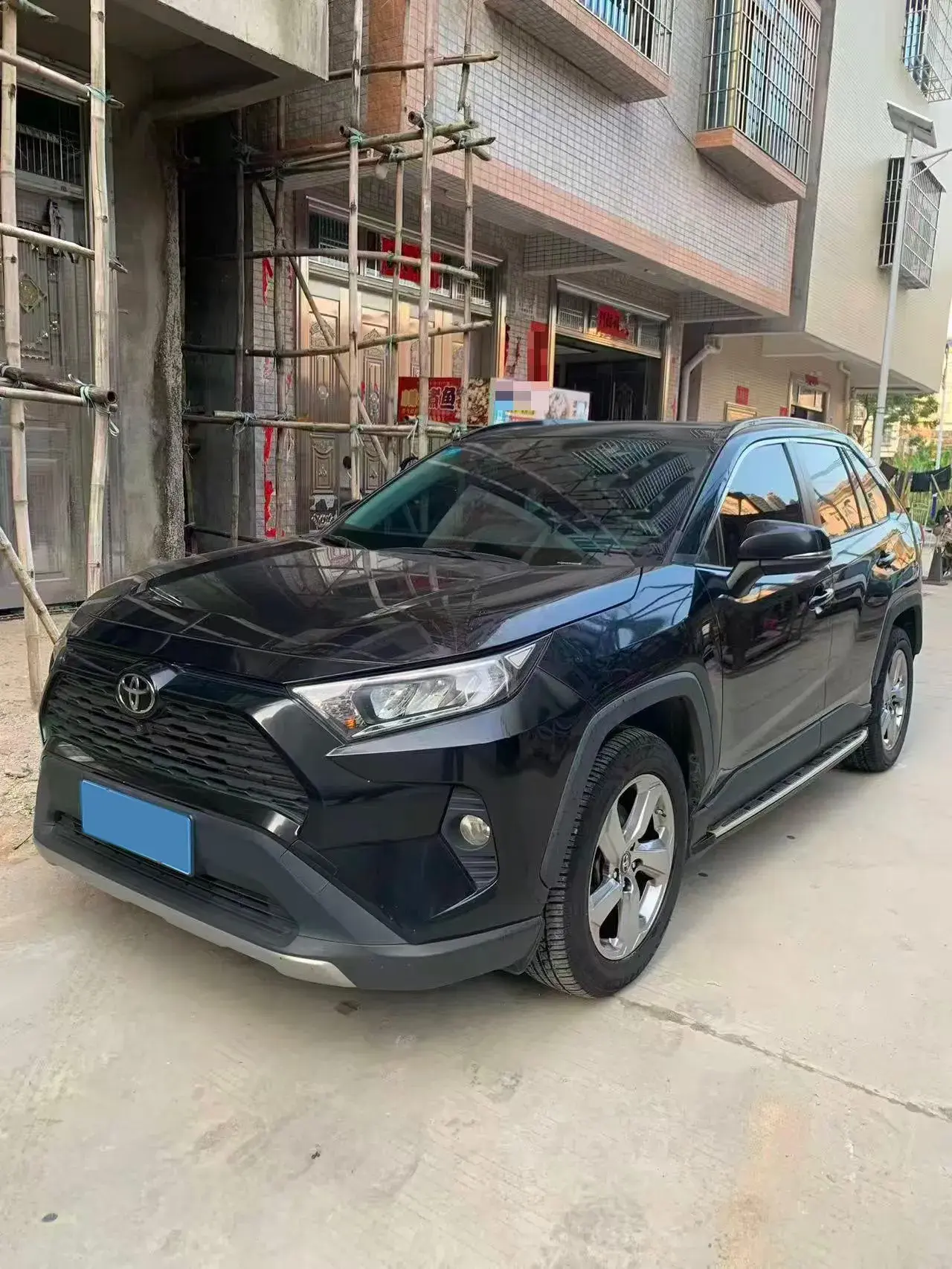 2020 TOYOTA RAV4 view 1