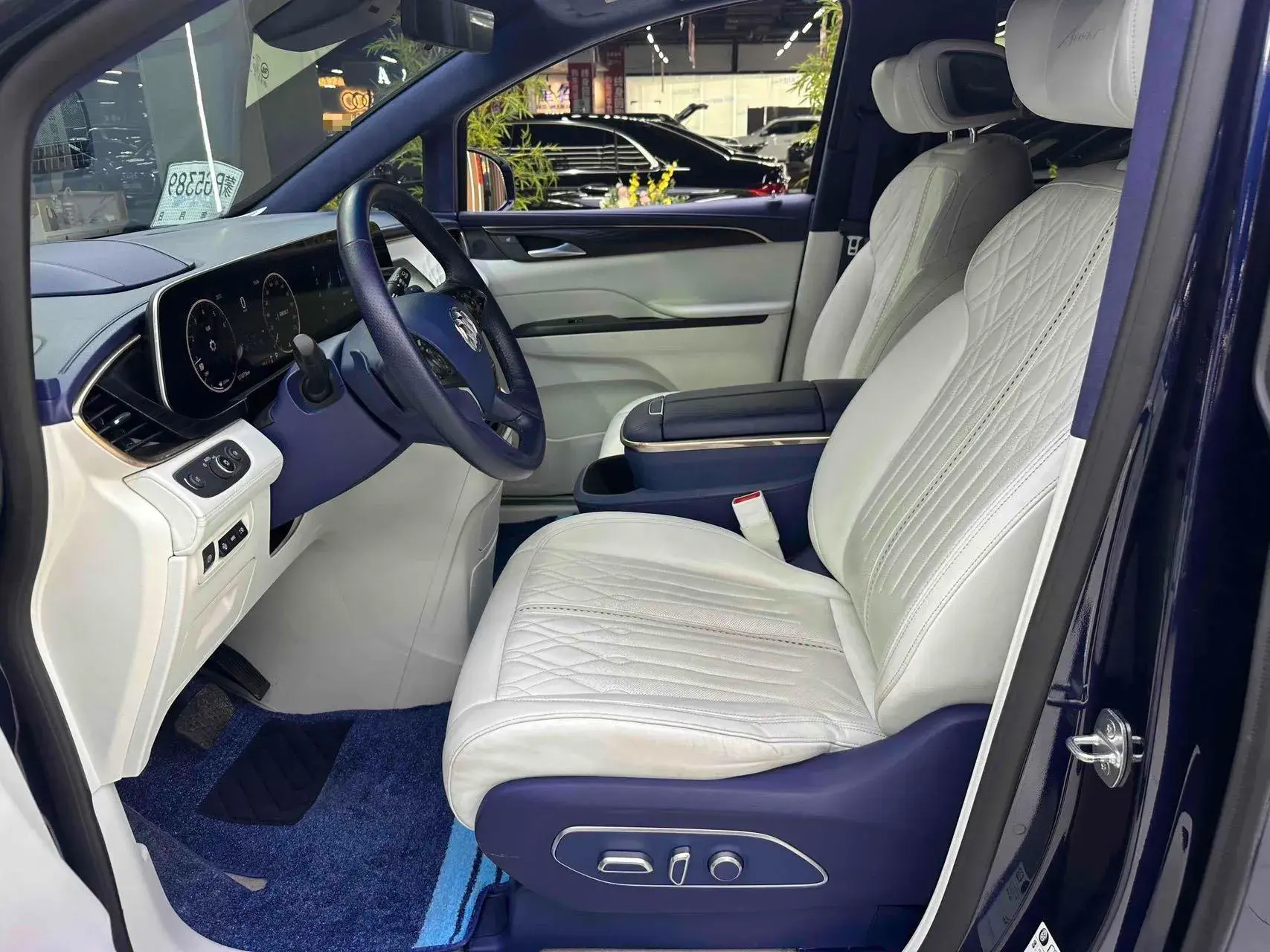 2021 BUICK GL8 thumbnail 2