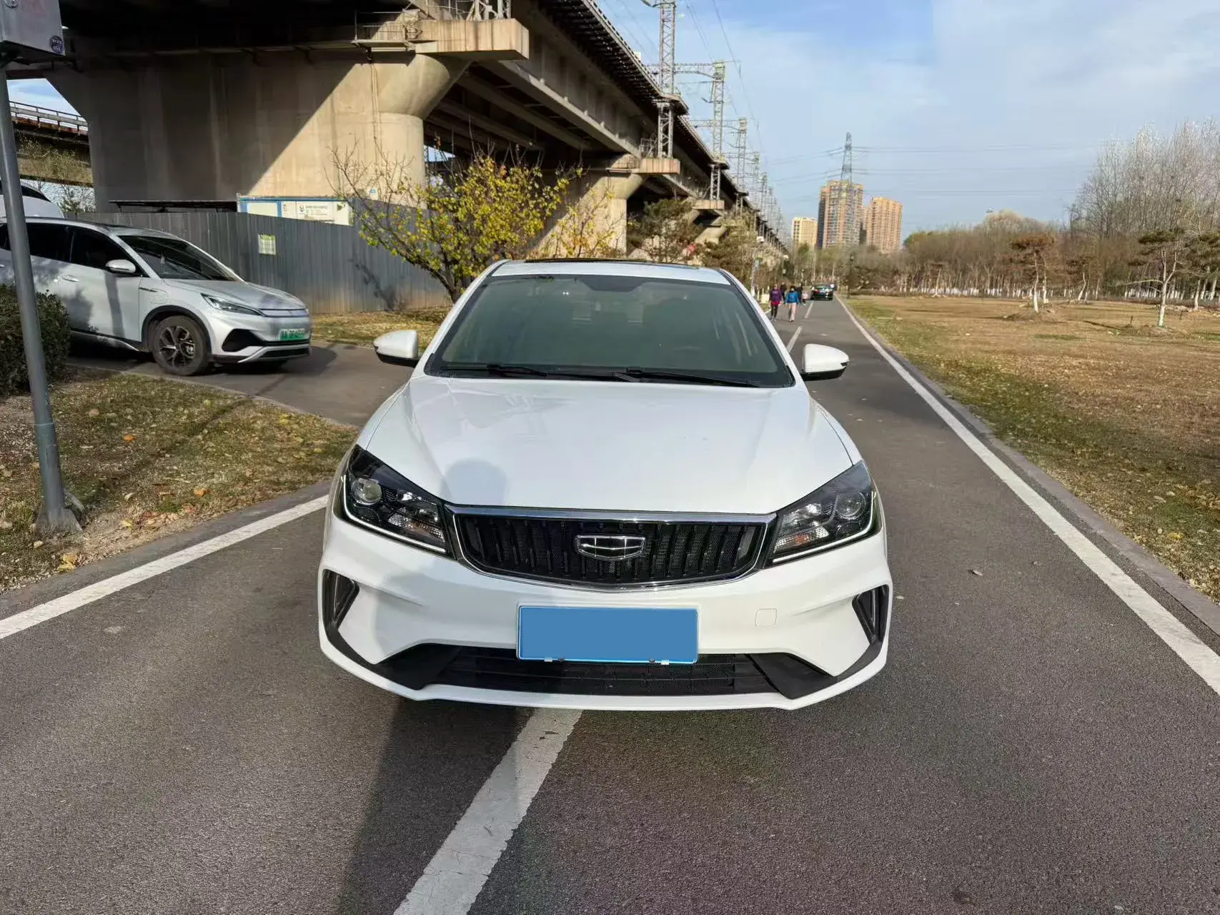 2020 GEELY EMGRAND thumbnail 2