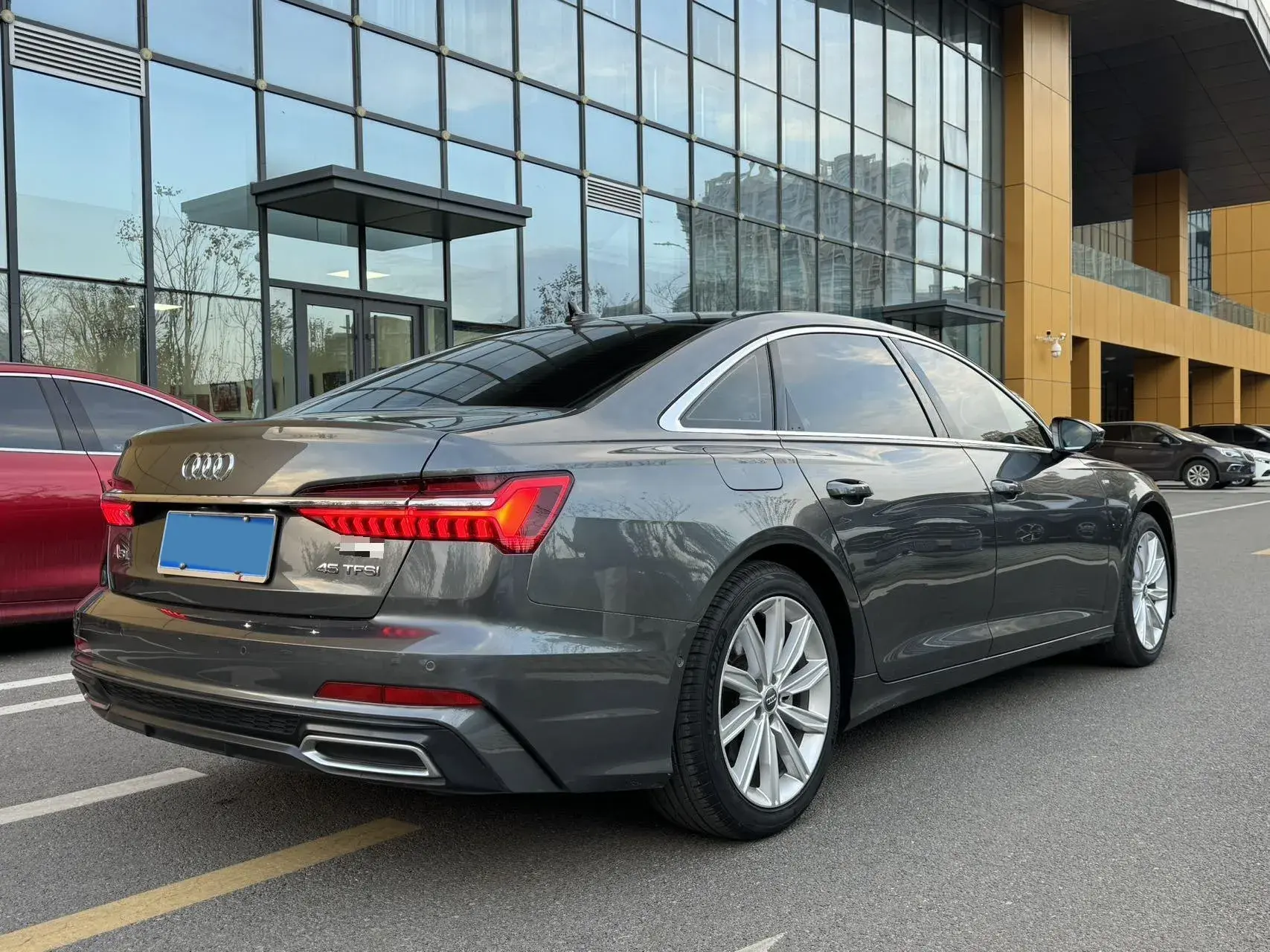 2020 AUDI A6L thumbnail 4