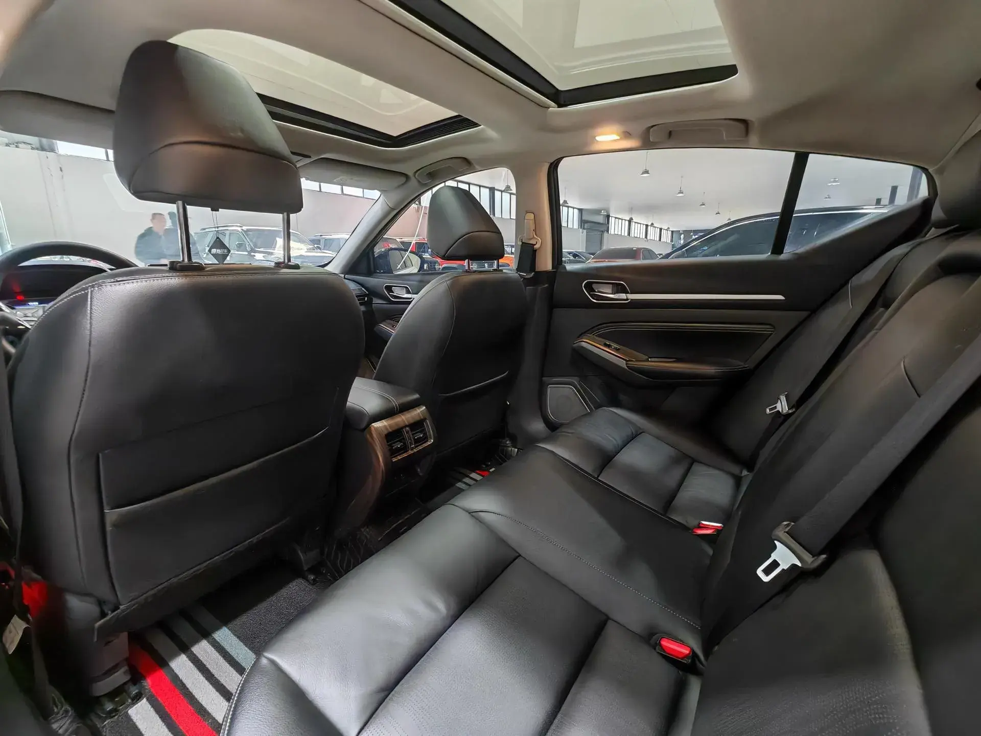 2022 NISSAN TEANA thumbnail 3