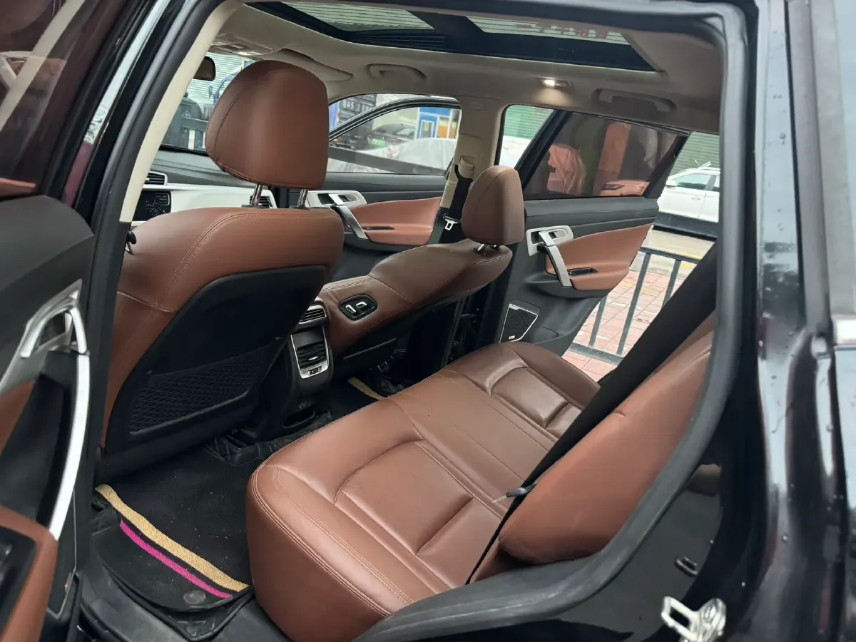 2018 Geely Azkarra 1.8T 184HP L4 6AT,autocango,china used car exporter,china ev exporter,chinese used car exporter,chinese used ev exporter