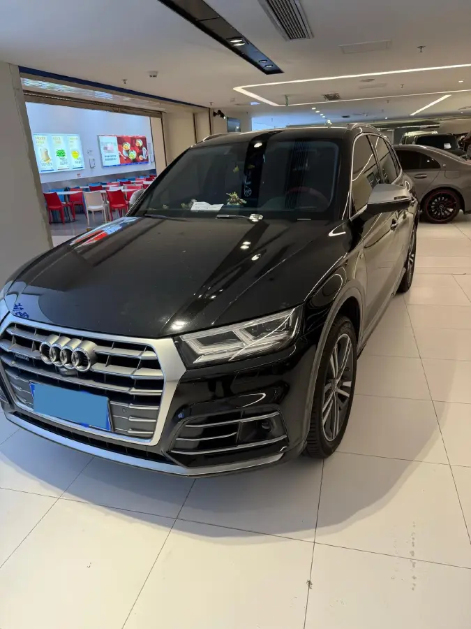 2020 Audi Q5L 2.0T 252HP L4 7DCT