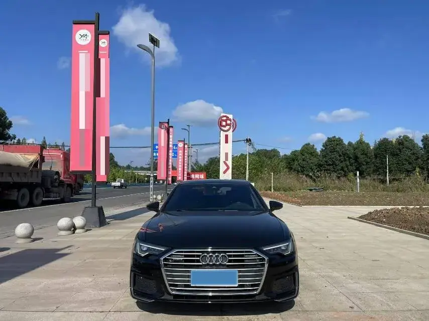 2021 AUDI A6L thumbnail 3