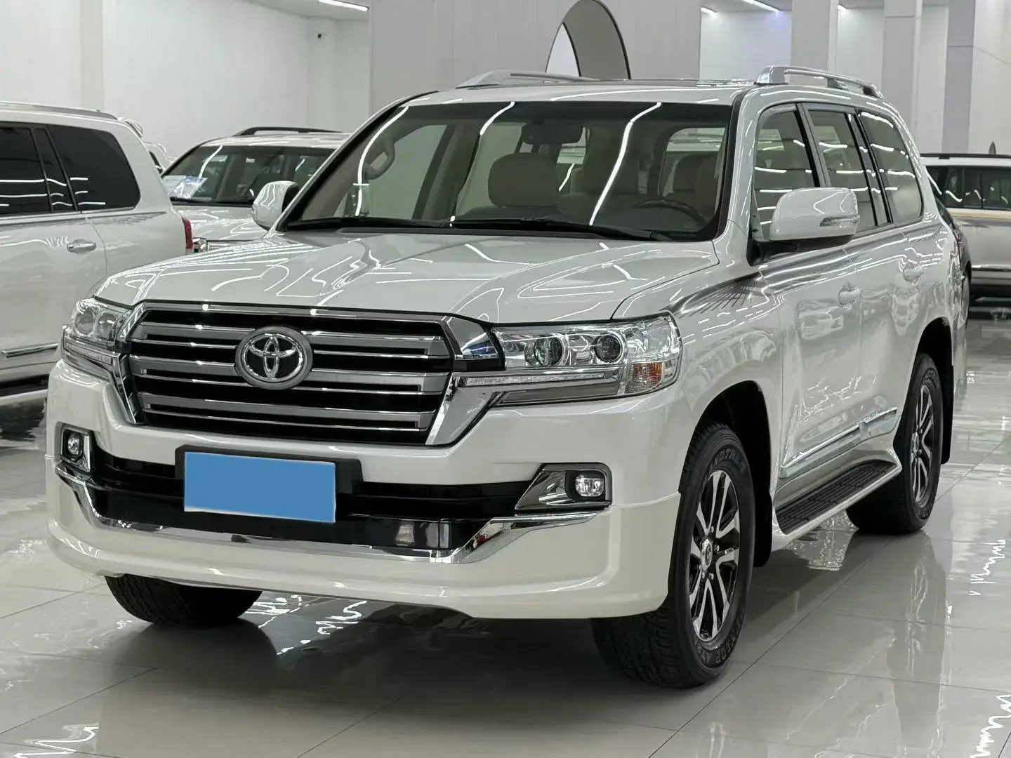 2019 CHEVROLET TRAX view 1