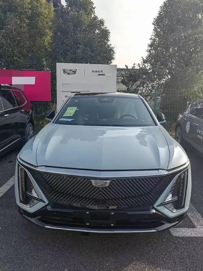 2024 Cadillac IQ Lyriq BEV 68.4KWH,autocango,china used car exporter,china ev exporter,chinese used car exporter,chinese used ev exporter