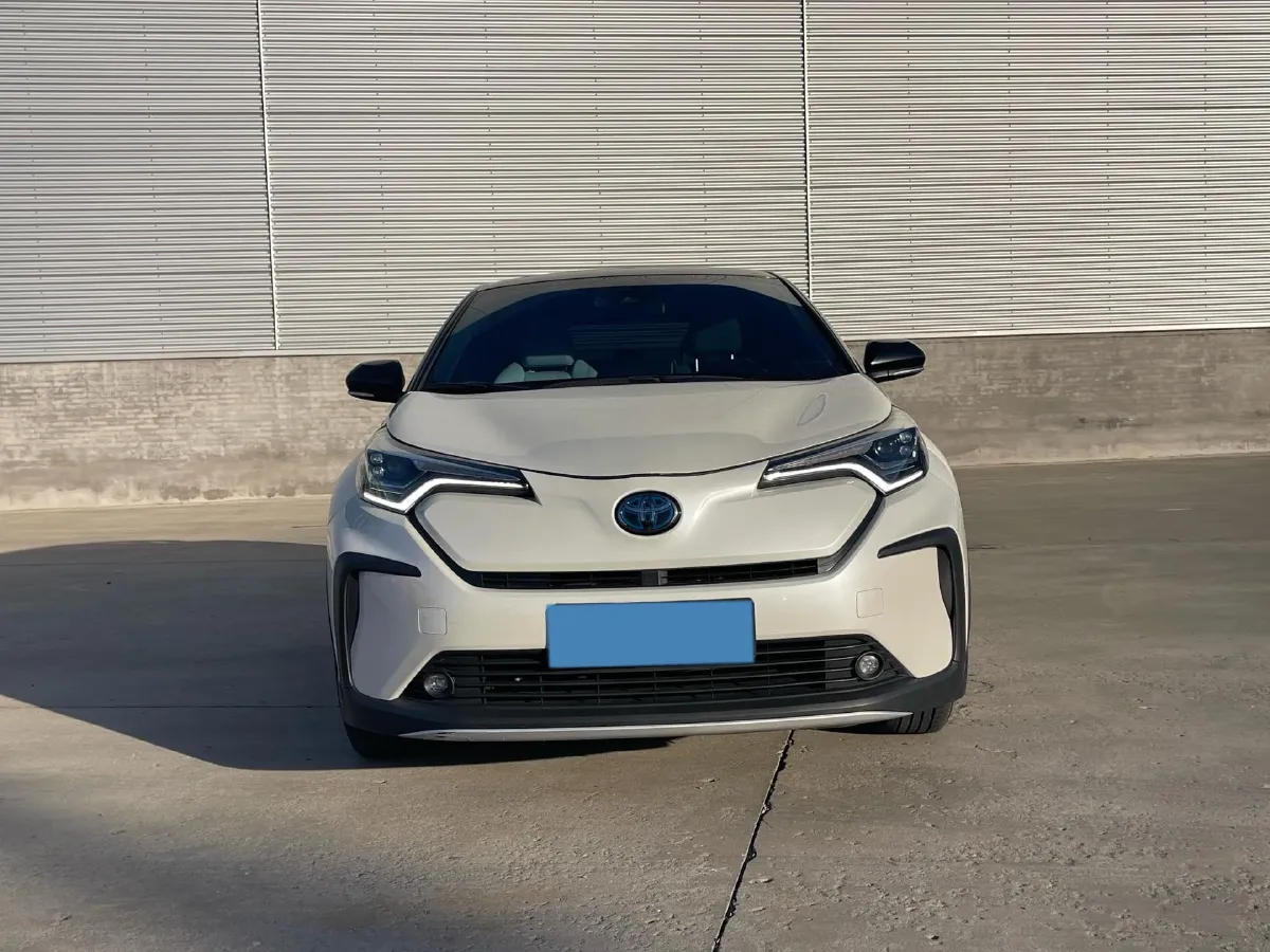 2020 Toyota Izoa E BEV 54.3KWH,autocango,china used car exporter,china ev exporter,chinese used car exporter,chinese used ev exporter