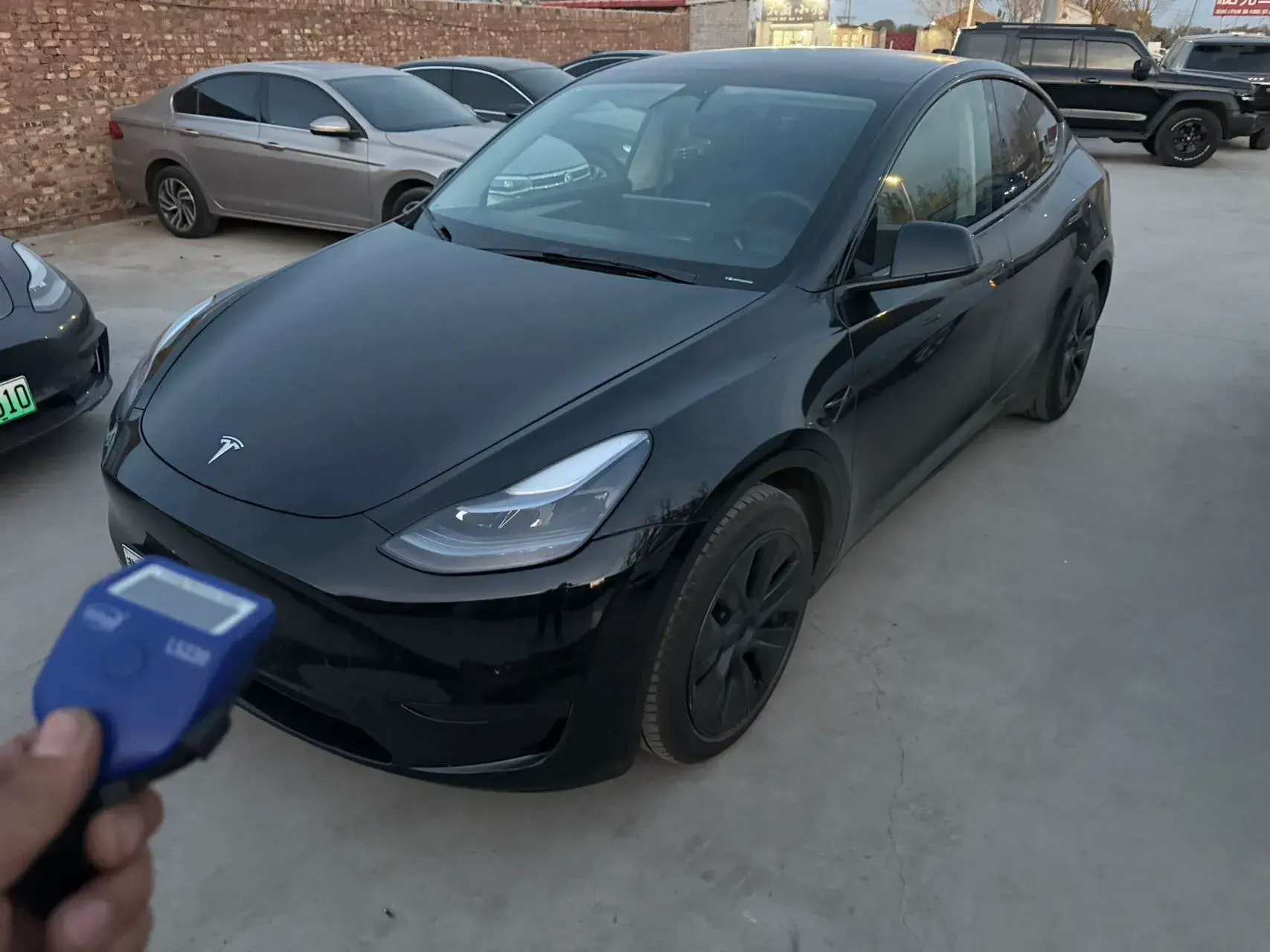 2023 TESLA MODEL view 1
