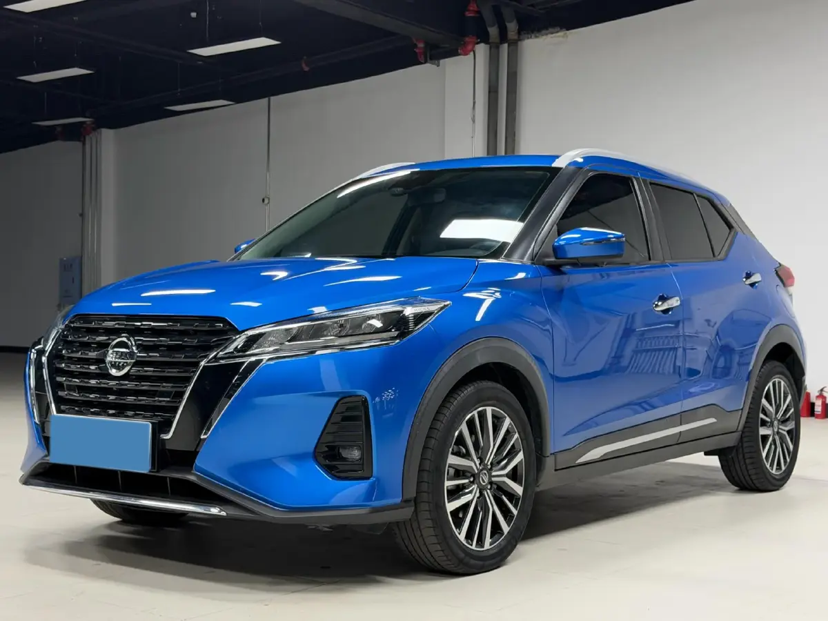 2022 Nissan Kicks 1.5L 122HP L4 CVT