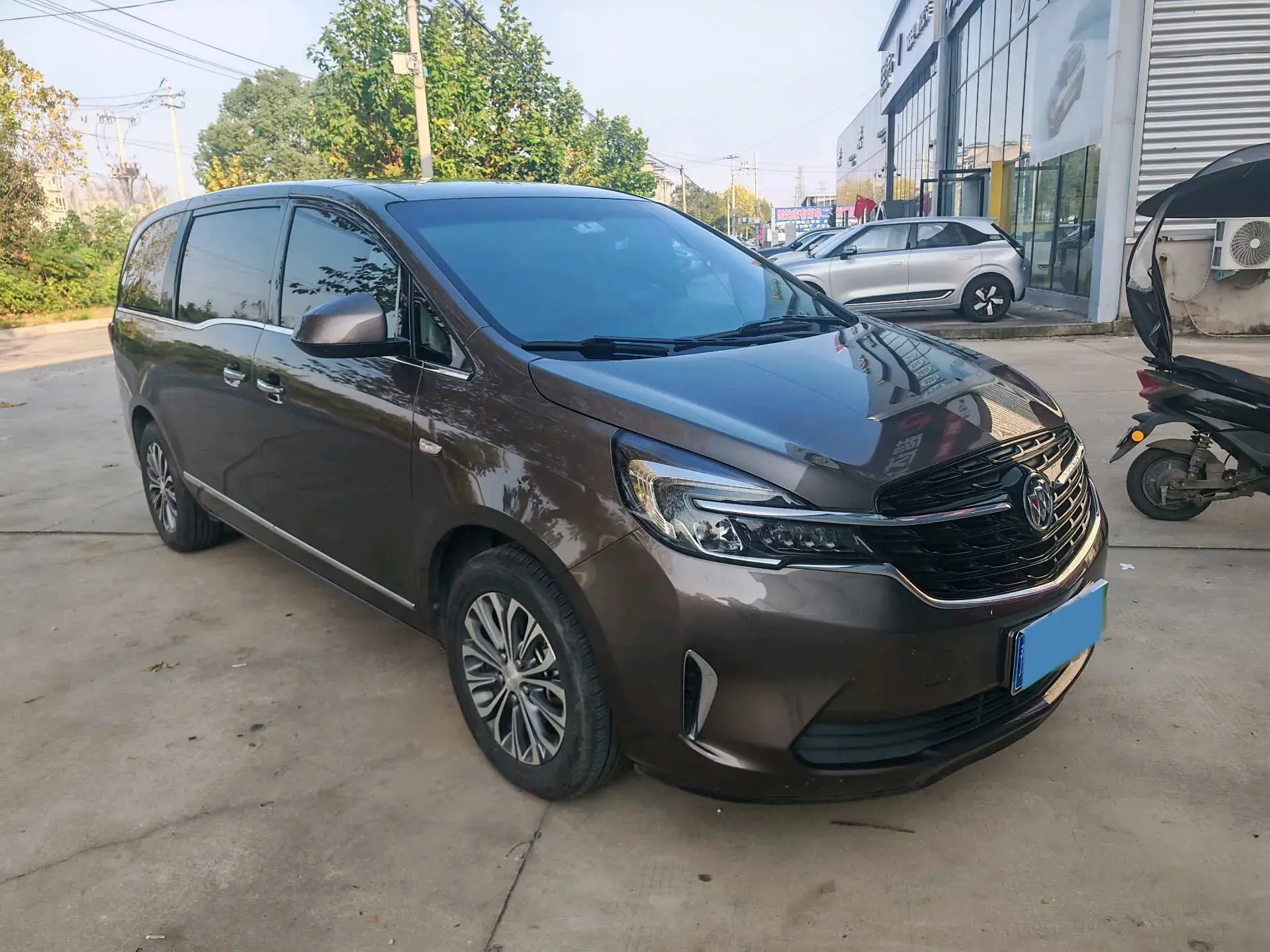 2021 BUICK GL8 thumbnail 3