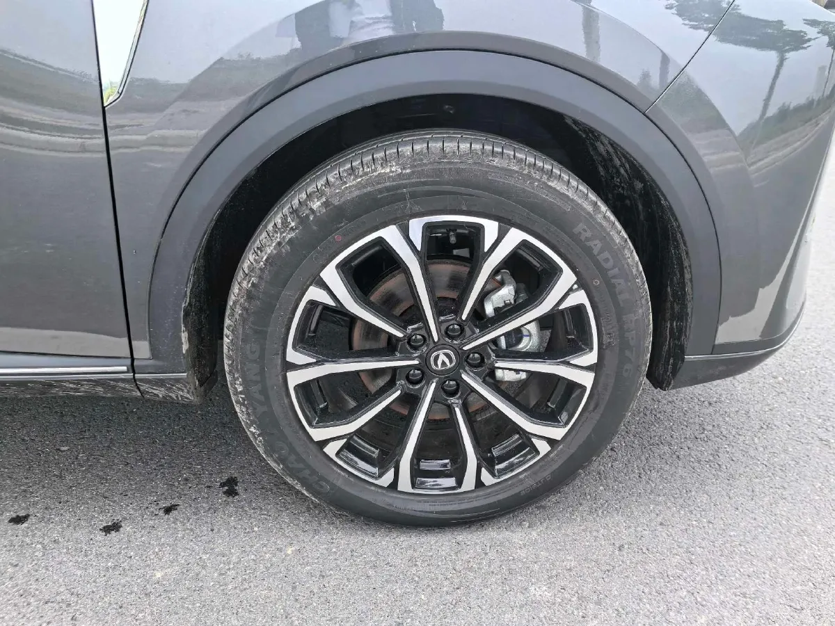 2025 ChangAn CS55PLUS PHEV 1.5L 98HP L4 E-CVT PHEV,autocango,china used car exporter,china ev exporter,chinese used car exporter,chinese used ev exporter