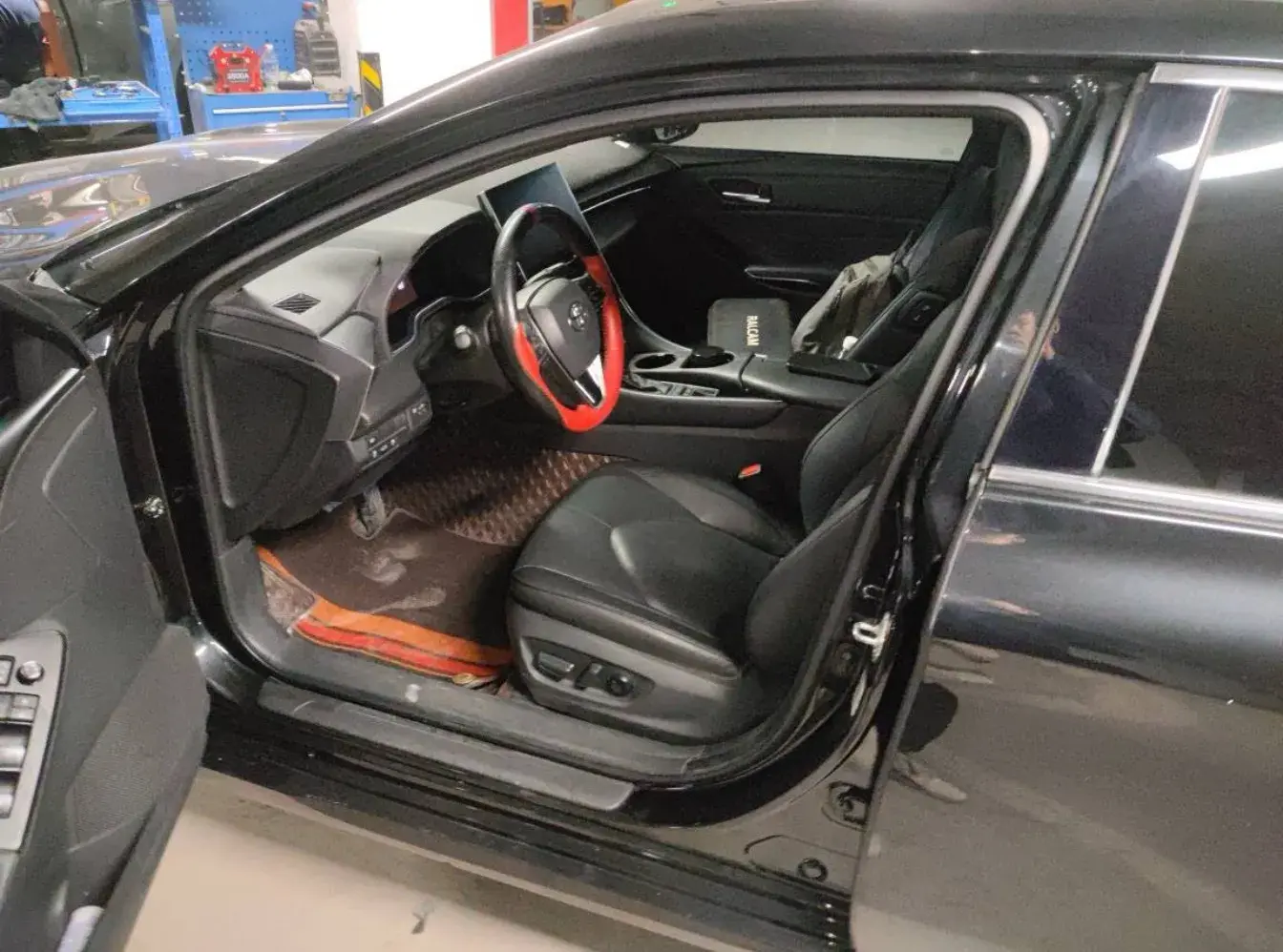 2022 TOYOTA AVALON thumbnail 4