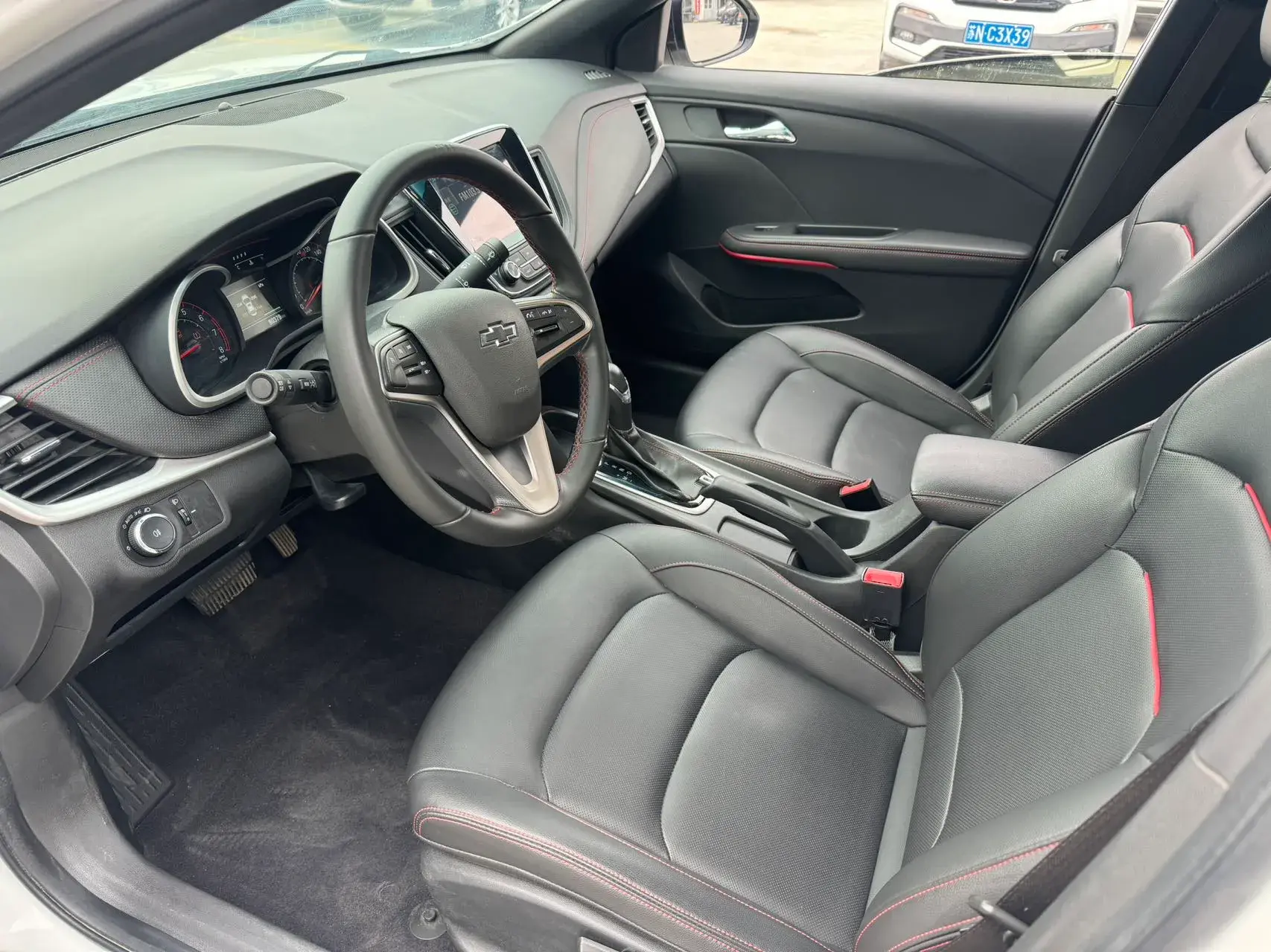 2019 CHEVROLET MONZA thumbnail 2