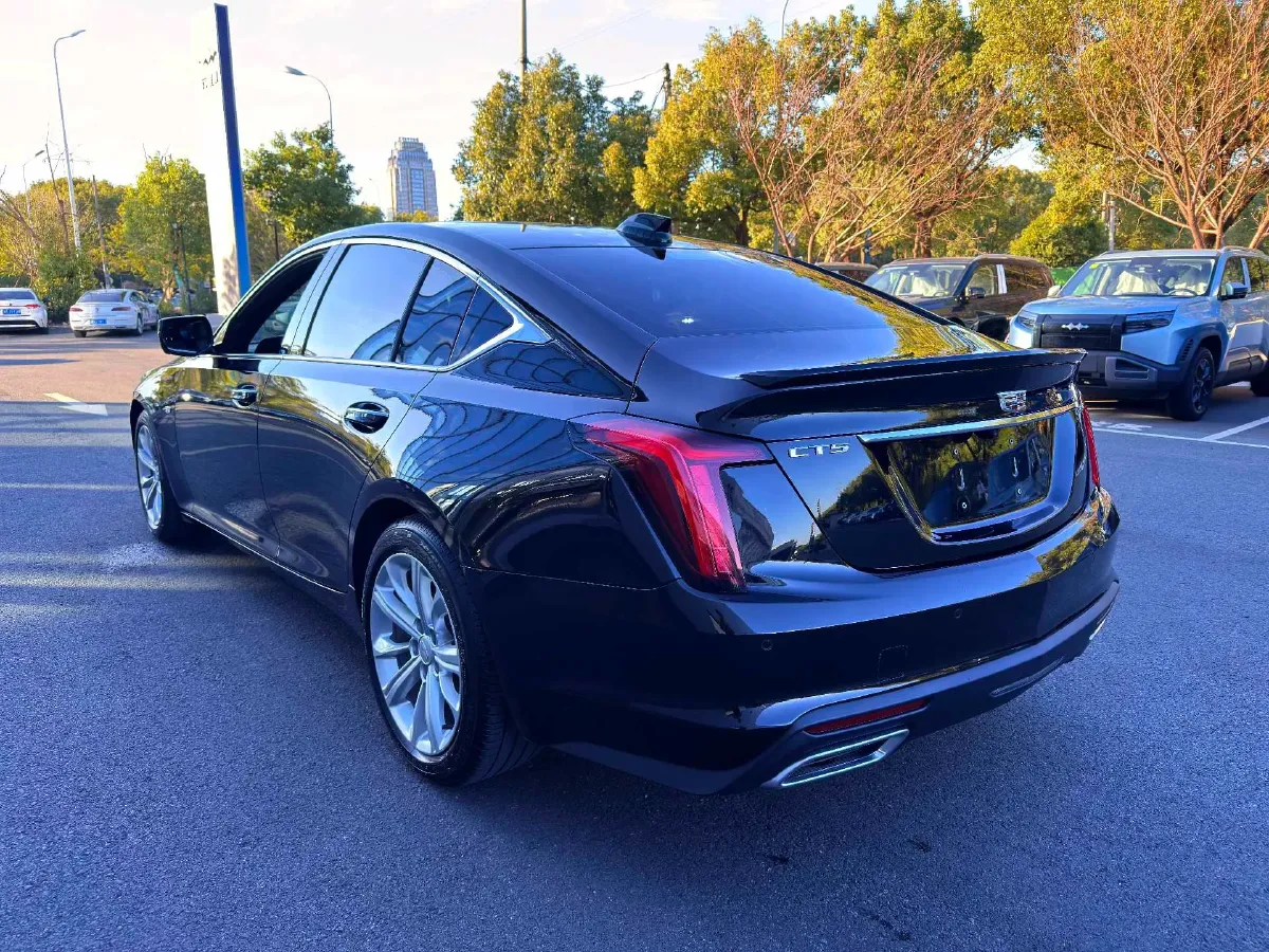 2024 Cadillac CT5 2.0T 237HP L4 10AT,autocango,china used car exporter,china ev exporter,chinese used car exporter,chinese used ev exporter