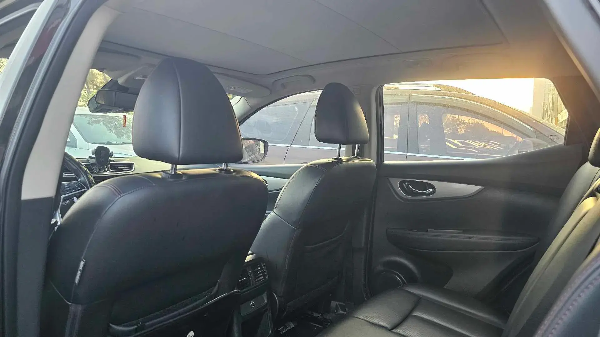 2021 NISSAN QASHQAI thumbnail 4