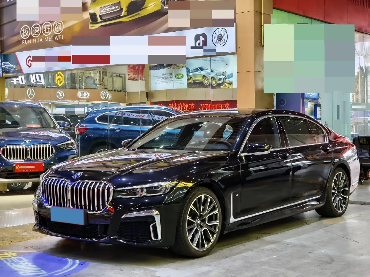 2019 BMW 7 Series 3.0T 340HP L6 8AT,autocango,china used car exporter,china ev exporter,chinese used car exporter,chinese used ev exporter
