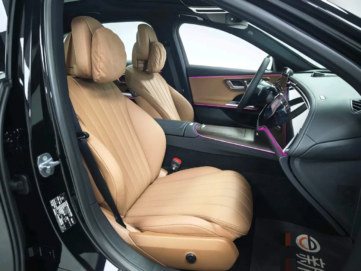 2024 Mercedes-Benz E Class 2.0T 204HP L4 9AT PHEV 25.4KWH,autocango,china used car exporter,china ev exporter,chinese used car exporter,chinese used ev exporter