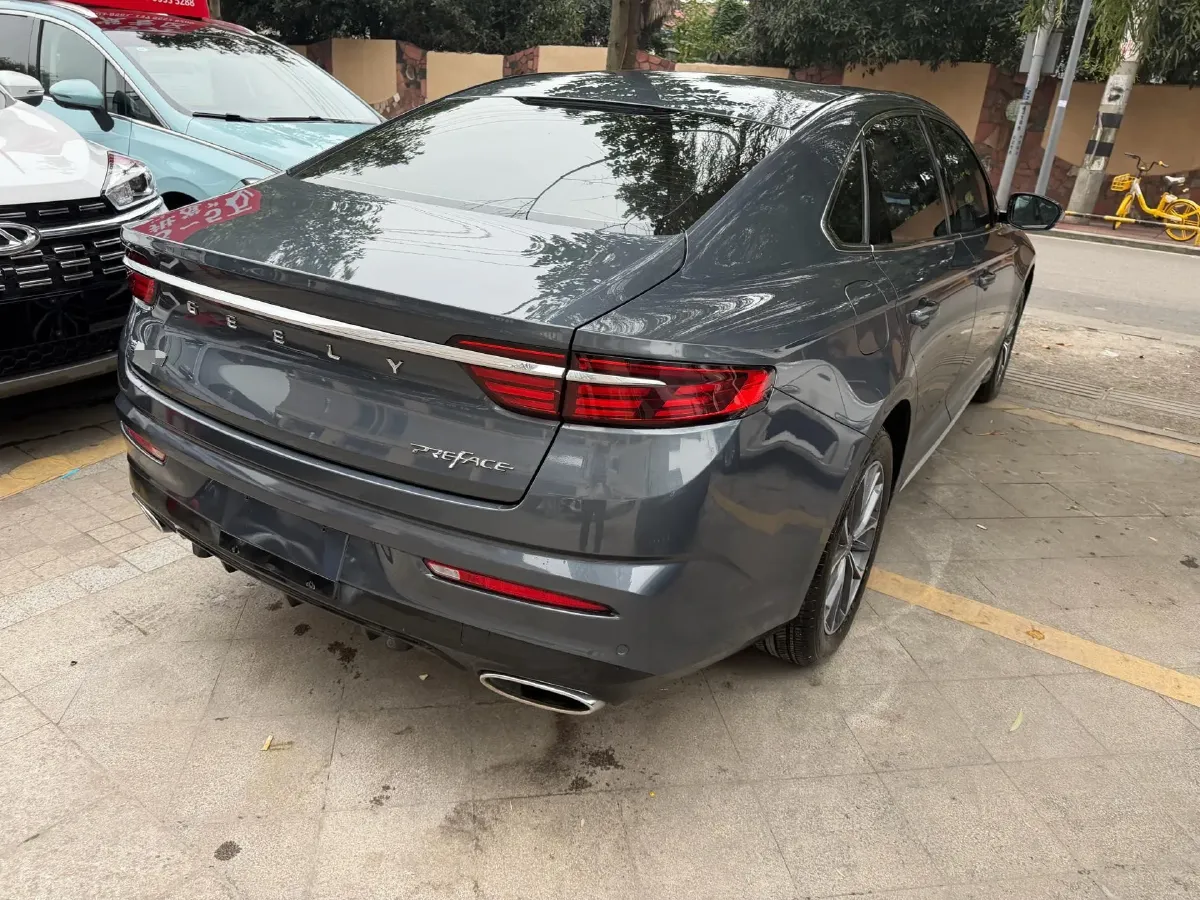 2021 Geely Preface 2.0T 190HP L4 7DCT,autocango,china used car exporter,china ev exporter,chinese used car exporter,chinese used ev exporter