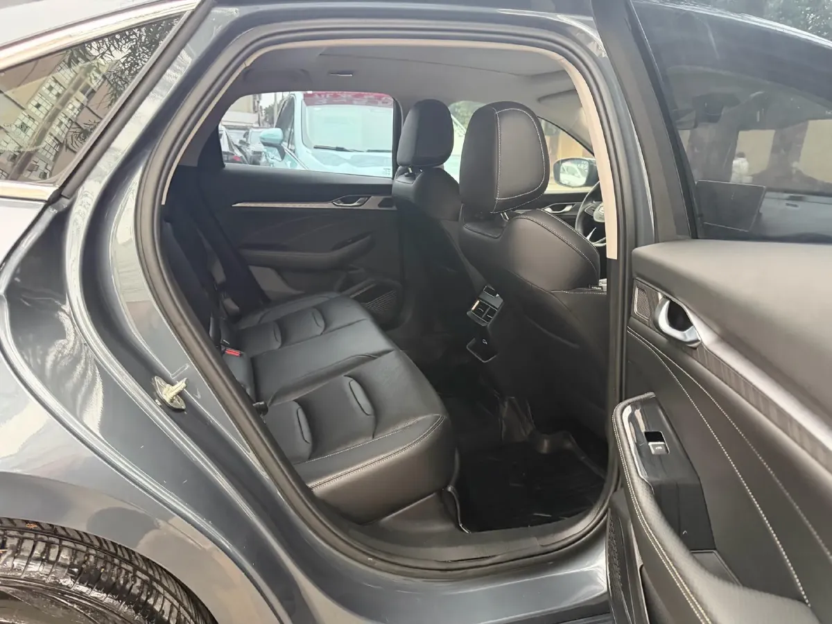 2021 Geely Preface 2.0T 190HP L4 7DCT,autocango,china used car exporter,china ev exporter,chinese used car exporter,chinese used ev exporter