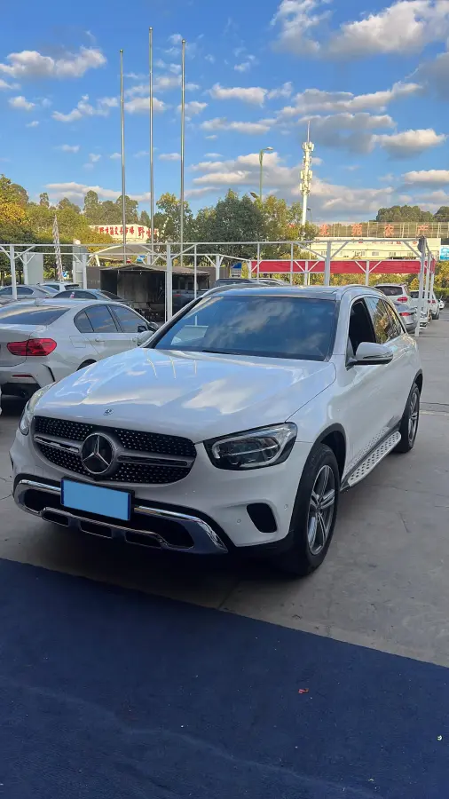 2021 Mercedes-Benz GLC Class 2.0T 197HP L4 9AT