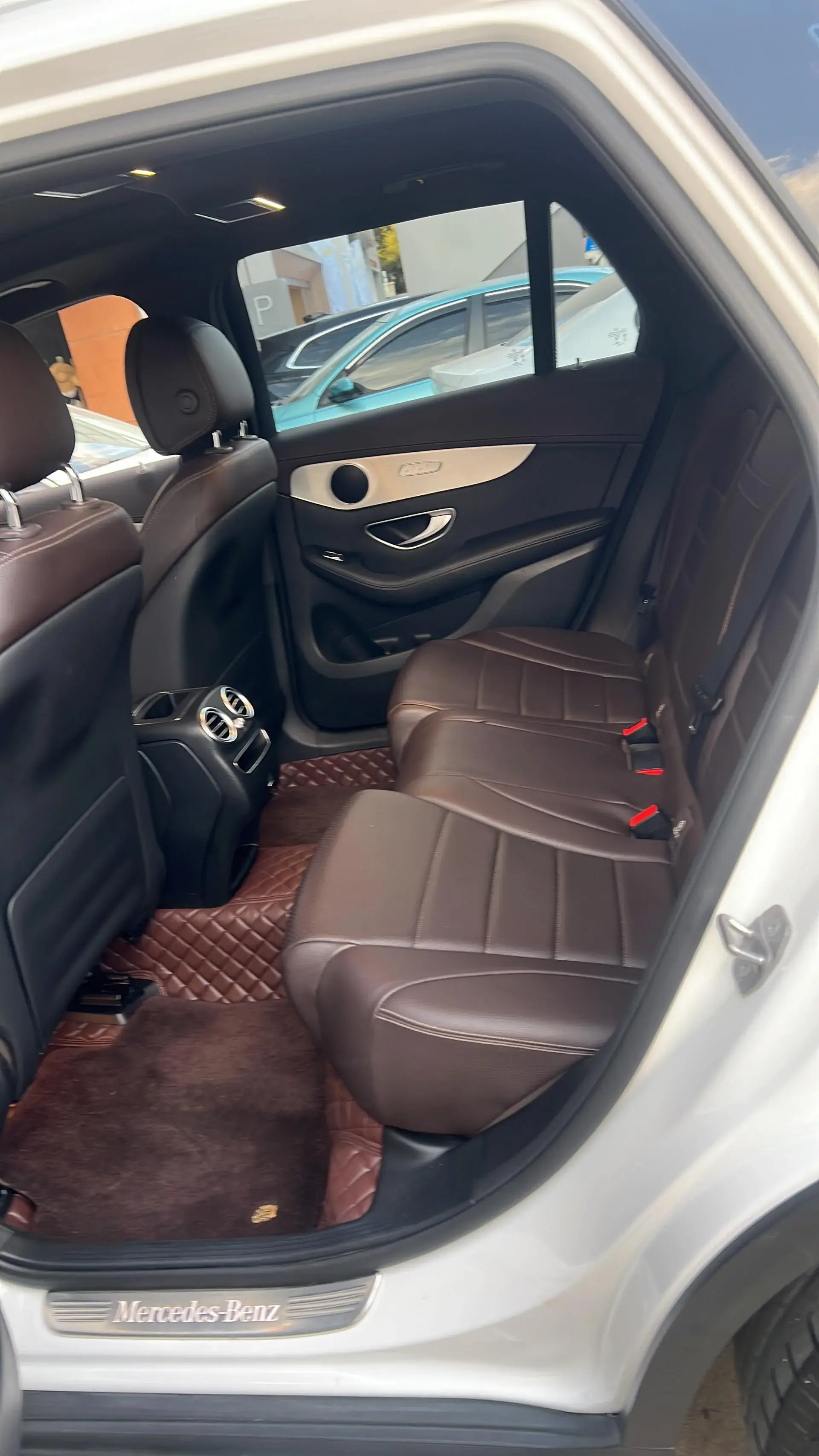 2021 MERCEDES-BENZ GLC thumbnail 4