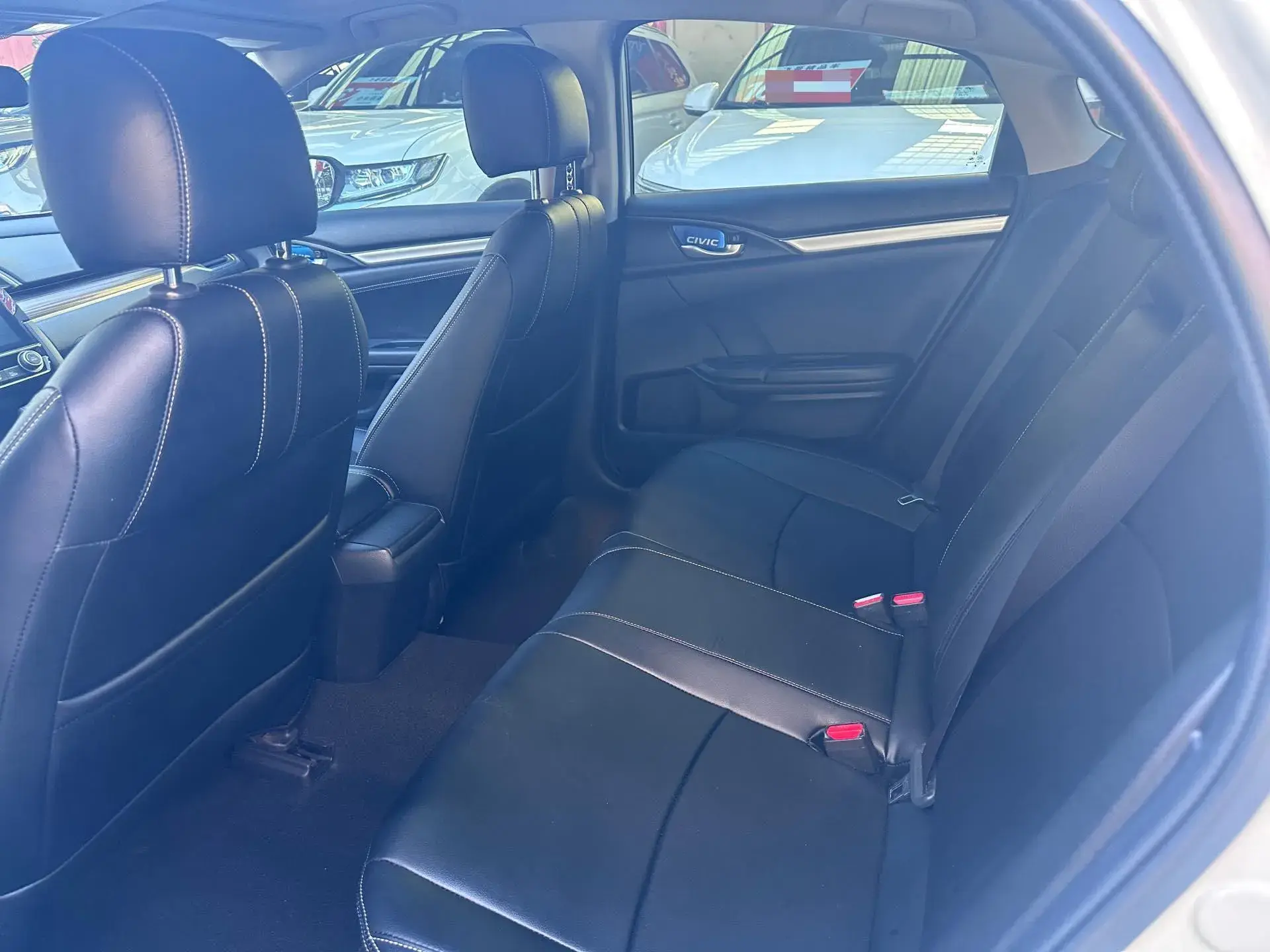 2019 HONDA CIVIC thumbnail 4