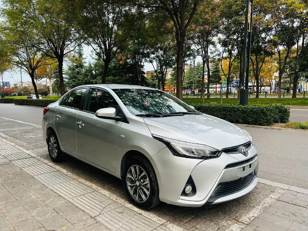 2021 Toyota Yaris L 1.5L 112HP L4 CVT,autocango,china used car exporter,china ev exporter,chinese used car exporter,chinese used ev exporter