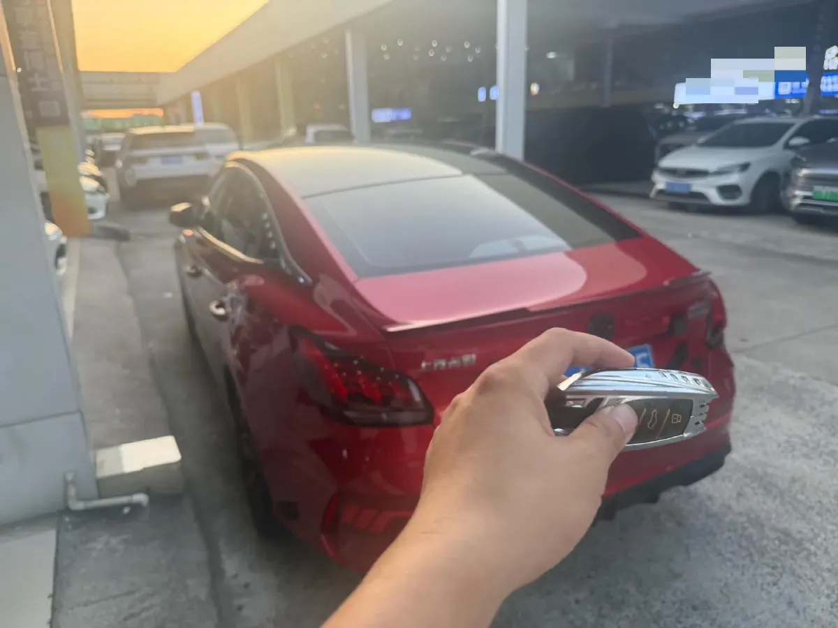 2022 MG 5 1.5L 120HP L4 5MT,autocango,china used car exporter,china ev exporter,chinese used car exporter,chinese used ev exporter