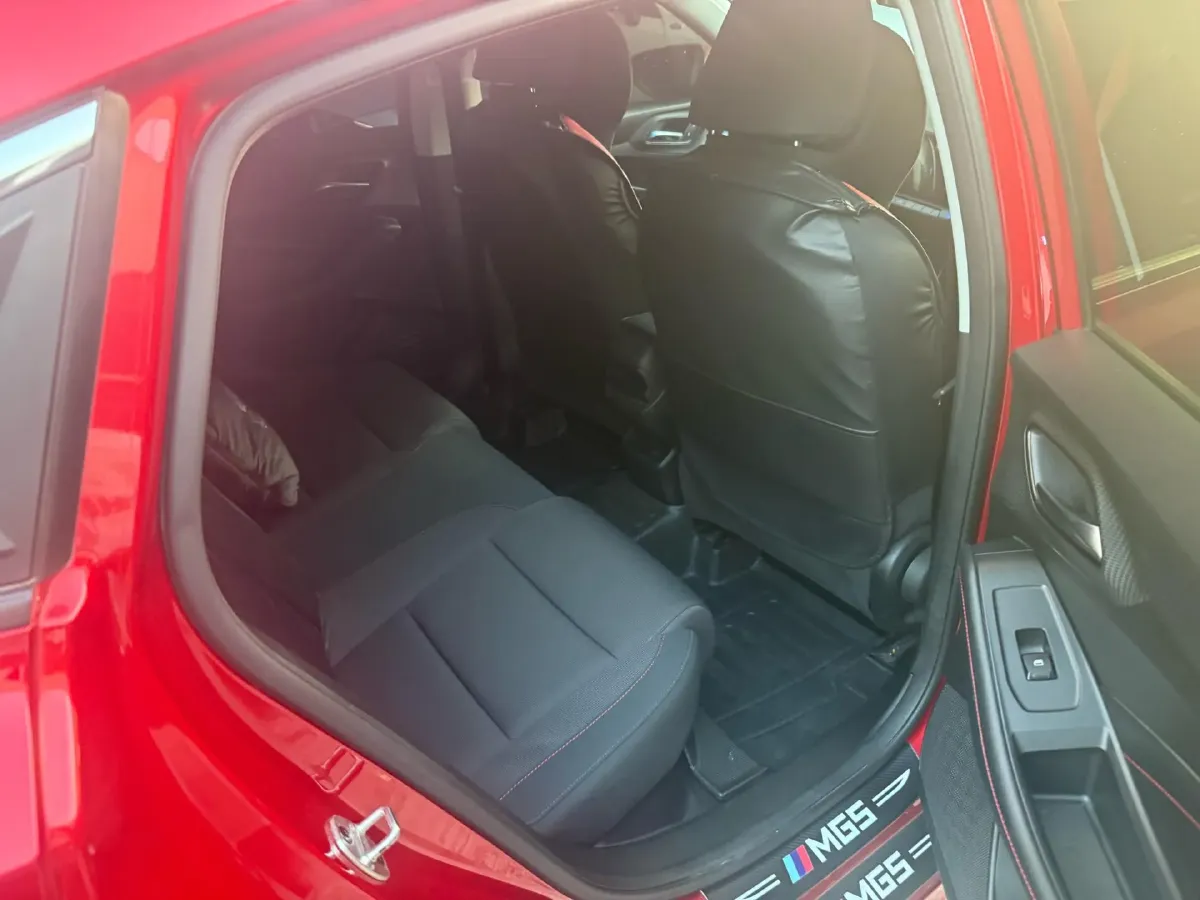 2022 MG 5 1.5L 120HP L4 5MT,autocango,china used car exporter,china ev exporter,chinese used car exporter,chinese used ev exporter