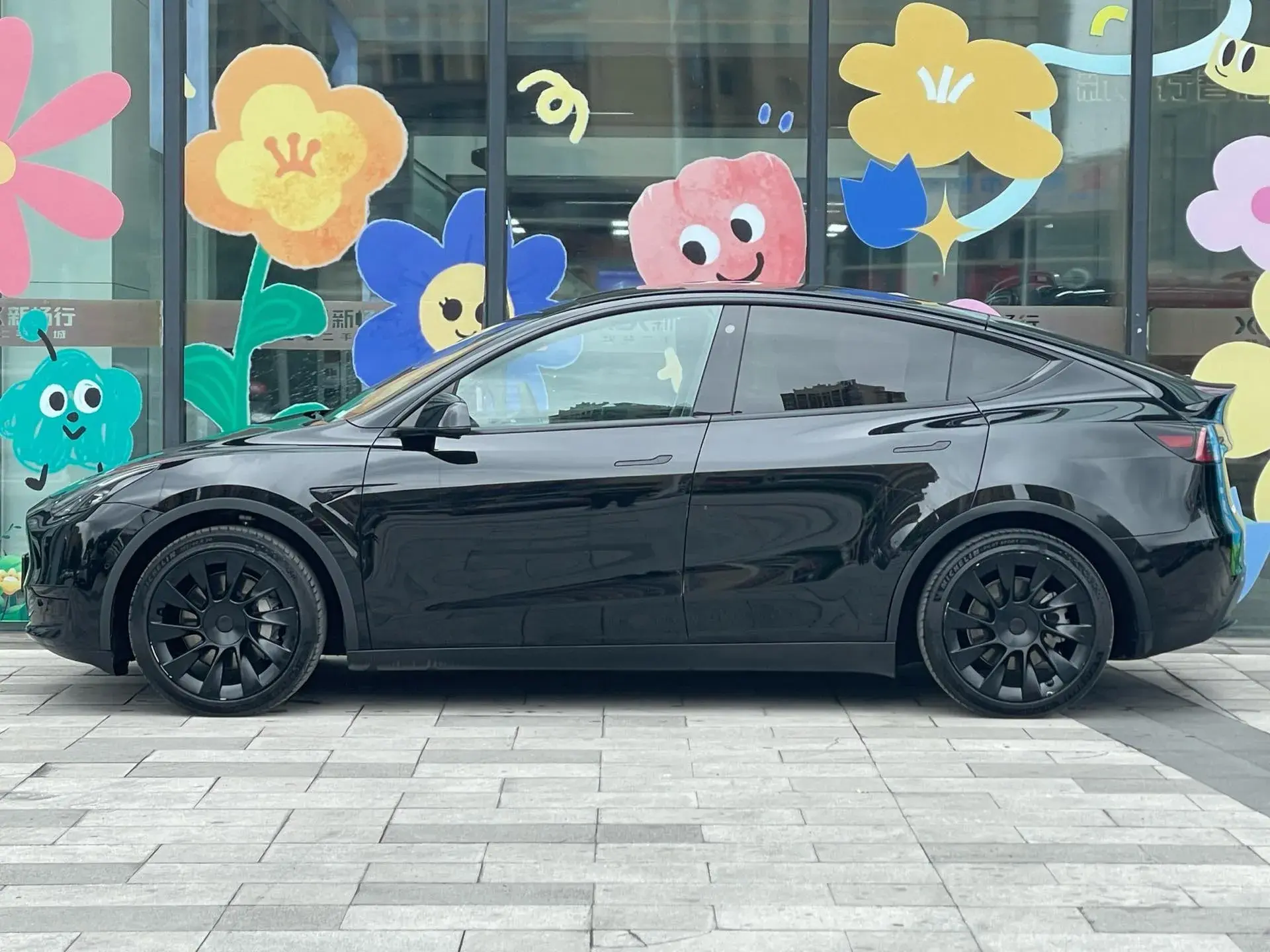 2022 TESLA MODEL thumbnail 3