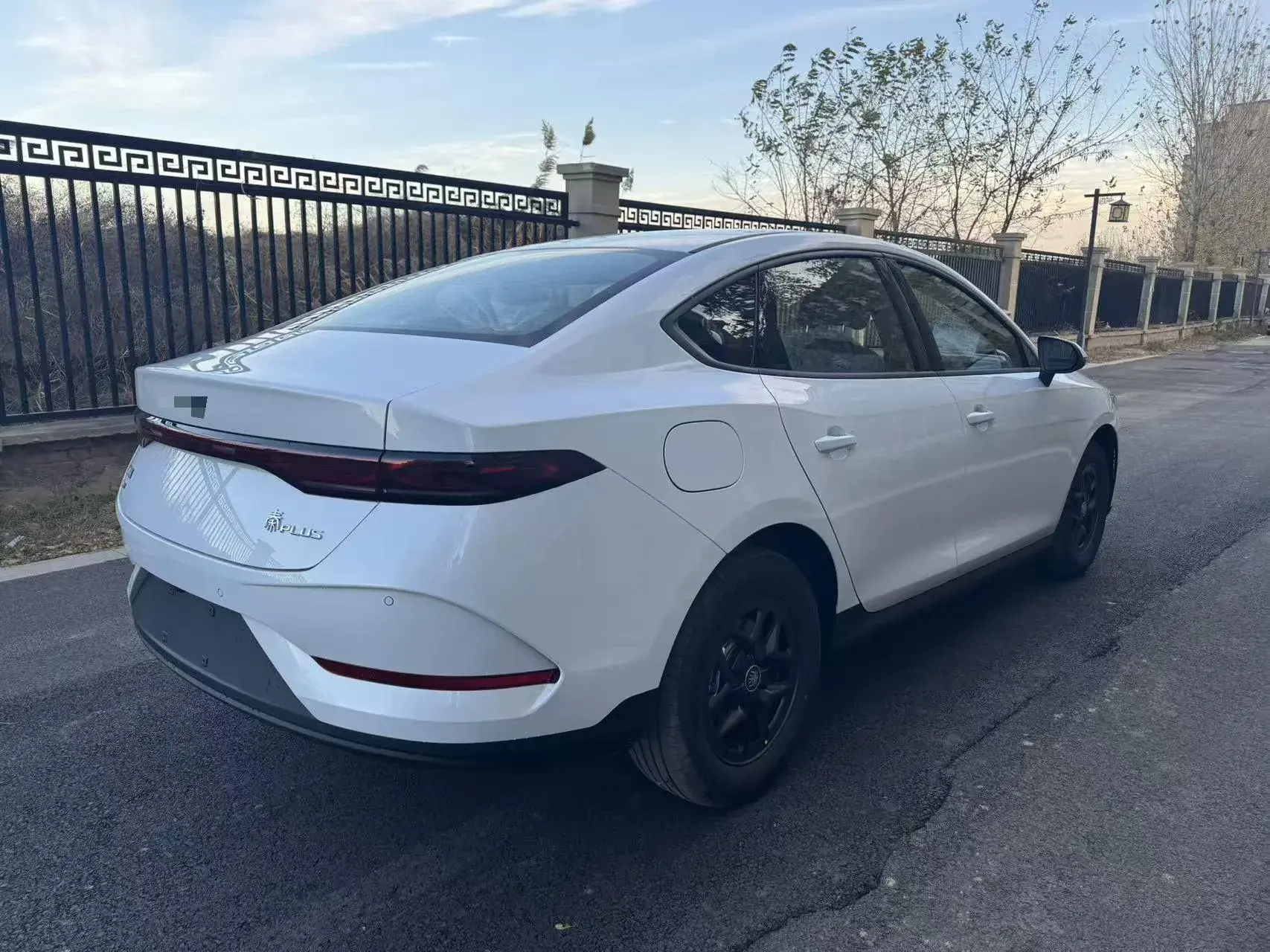 2025 BYD QIN thumbnail 4