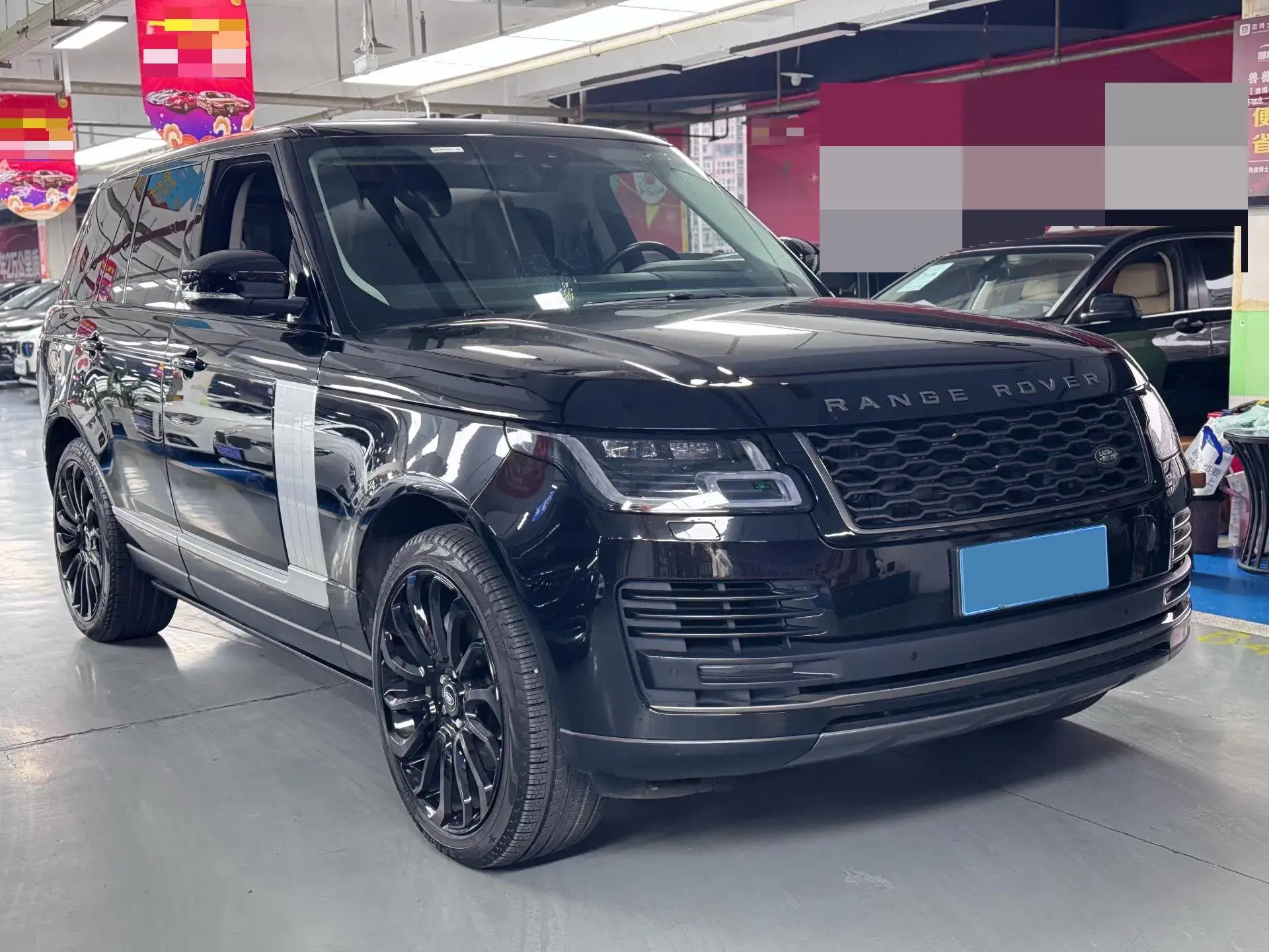 2022 LAND ROVER thumbnail 4