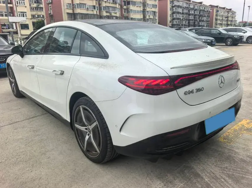 2022 MERCEDES-BENZ EQE thumbnail 4