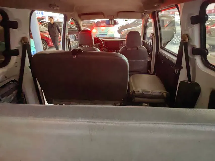 2019 WuLing HongGuang V 1.5L 105HP L4 5MT,autocango,china used car exporter,china ev exporter,chinese used car exporter,chinese used ev exporter