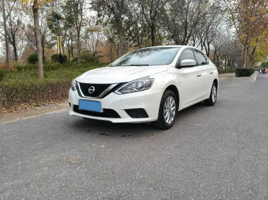 2024 NISSAN SYLPHY view 1