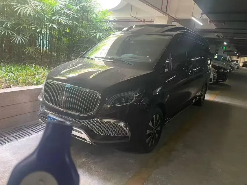 2023 Mercedes-Benz Vito 2.0T 211HP L4 9AT,autocango,china used car exporter,china ev exporter,chinese used car exporter,chinese used ev exporter