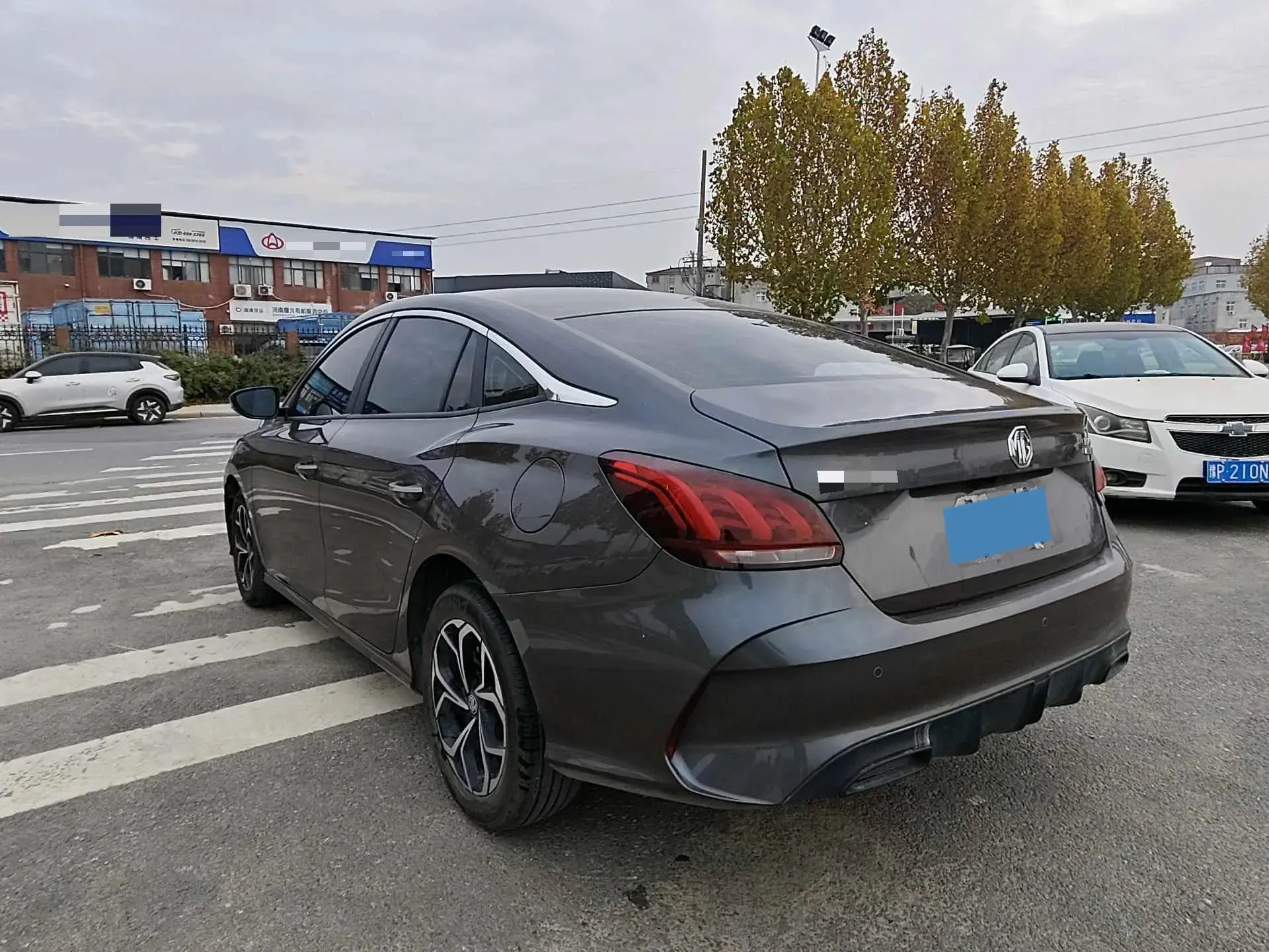 2023 MG 5 thumbnail 4