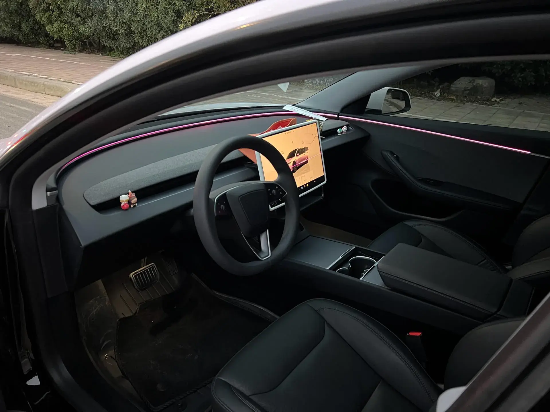 2023 TESLA MODEL thumbnail 4