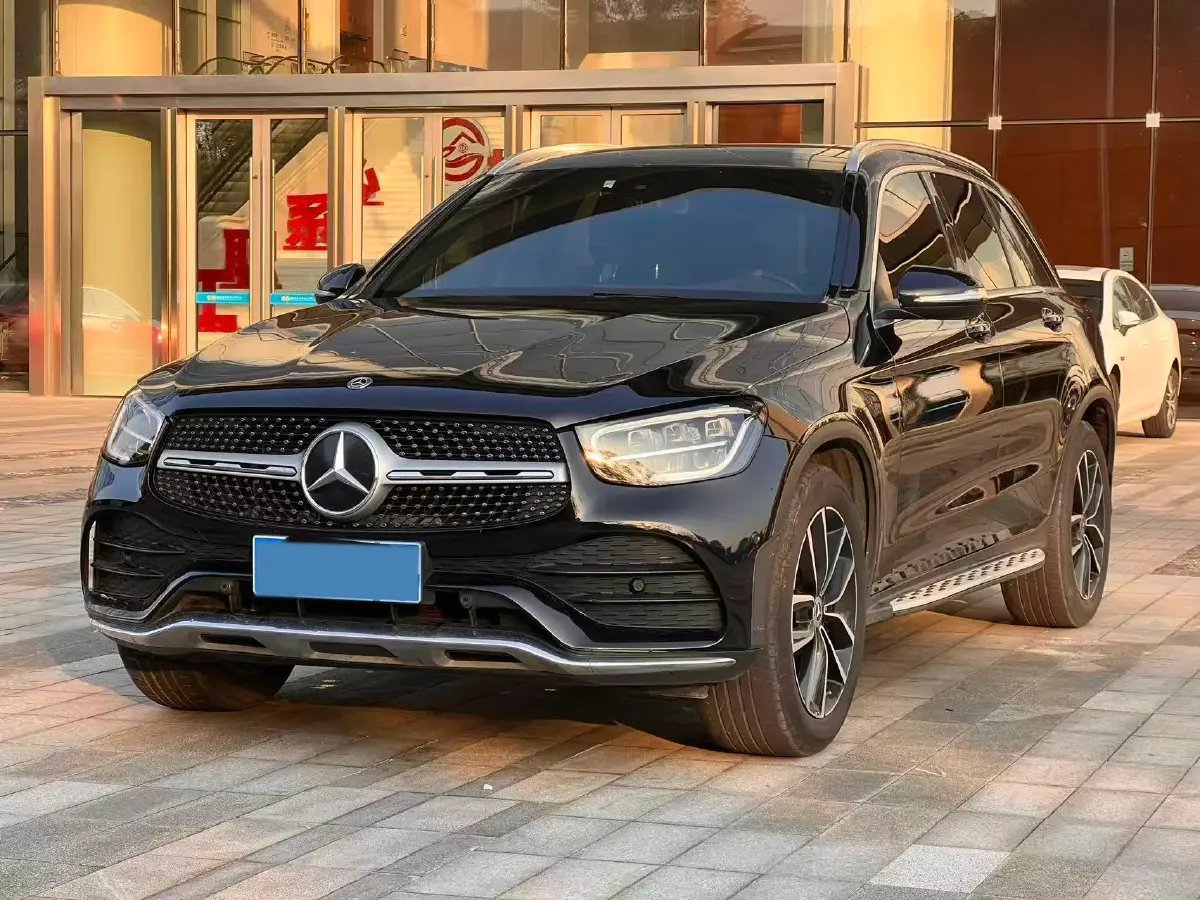 2020 Mercedes-Benz GLC Class 2.0T 197HP L4 9AT