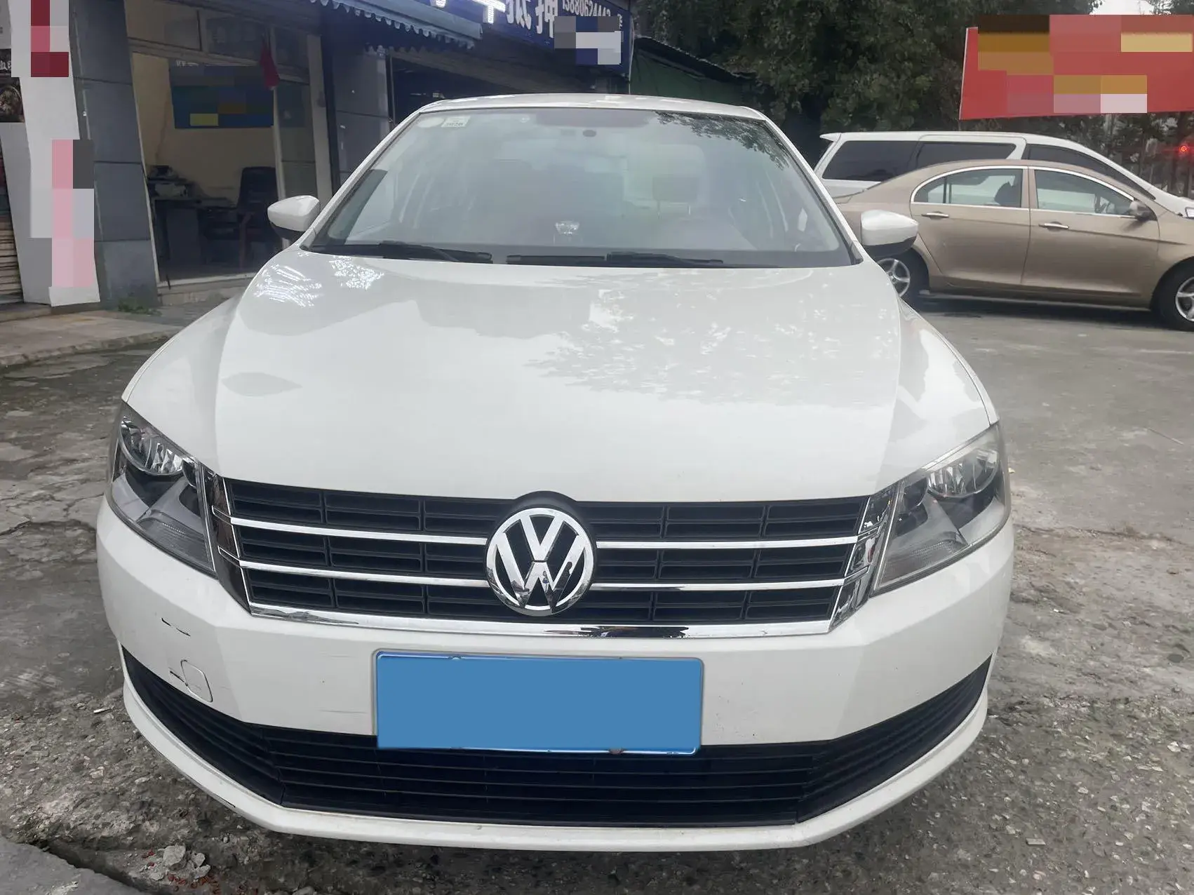 2013 VOLKSWAGEN LAVIDA thumbnail 2