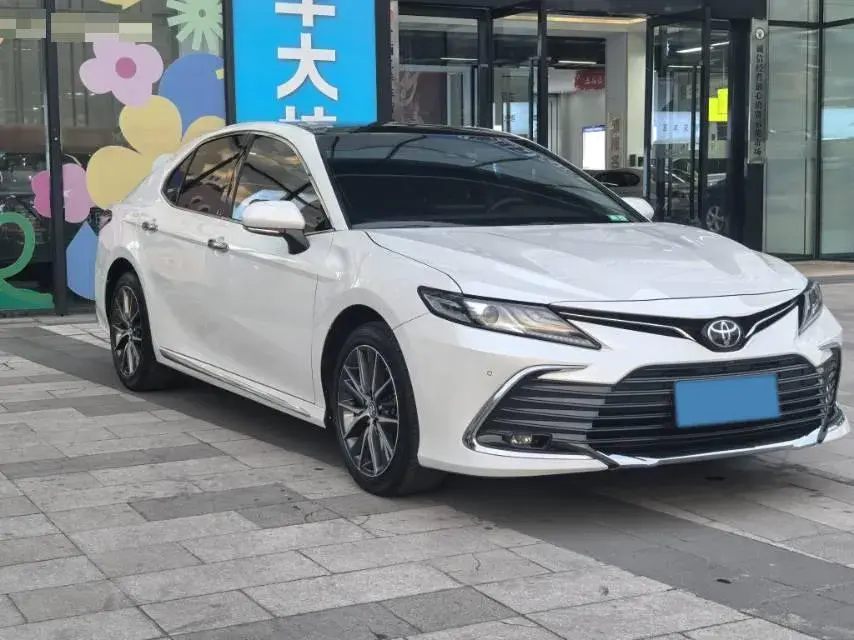 2023 TOYOTA CAMRY thumbnail 2