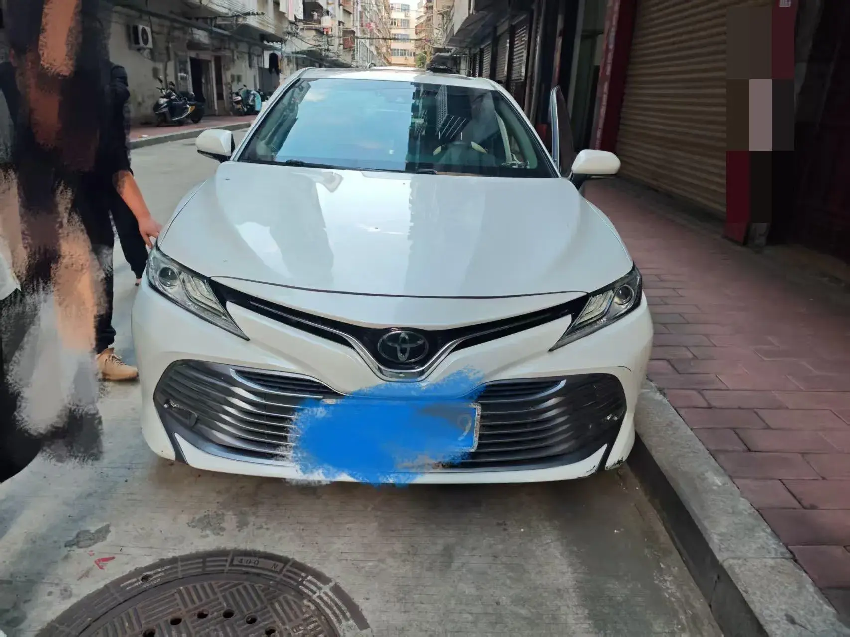 2019 TOYOTA CAMRY thumbnail 2