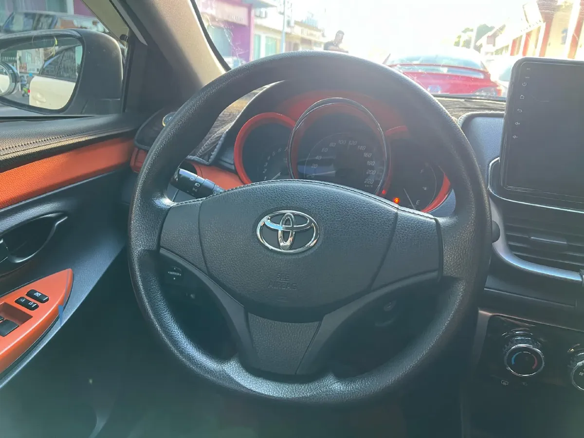 2021 Toyota Yaris L 1.5L 112HP L4 CVT,autocango,china used car exporter,china ev exporter,chinese used car exporter,chinese used ev exporter