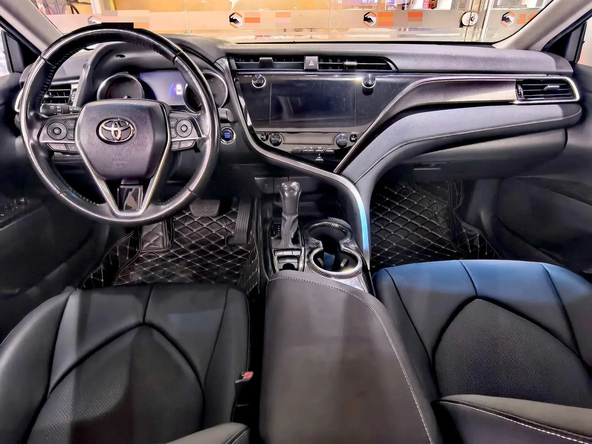 2019 TOYOTA CAMRY thumbnail 4