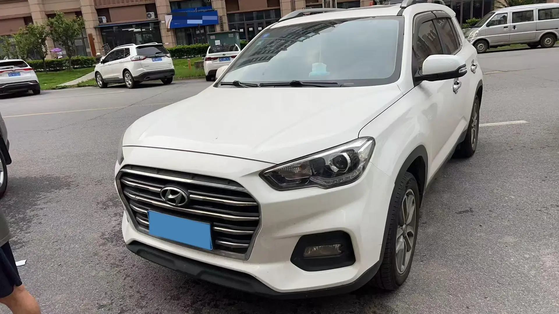 2019 HYUNDAI IX35 view 1