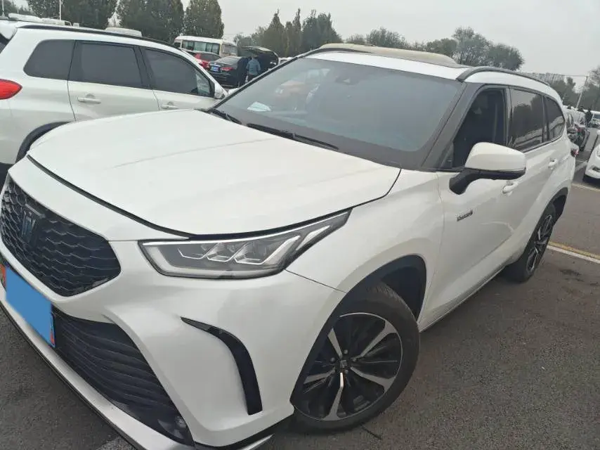 2021 Toyota Crown Kluger 2.5L 192HP L4 E-CVT Hybrid