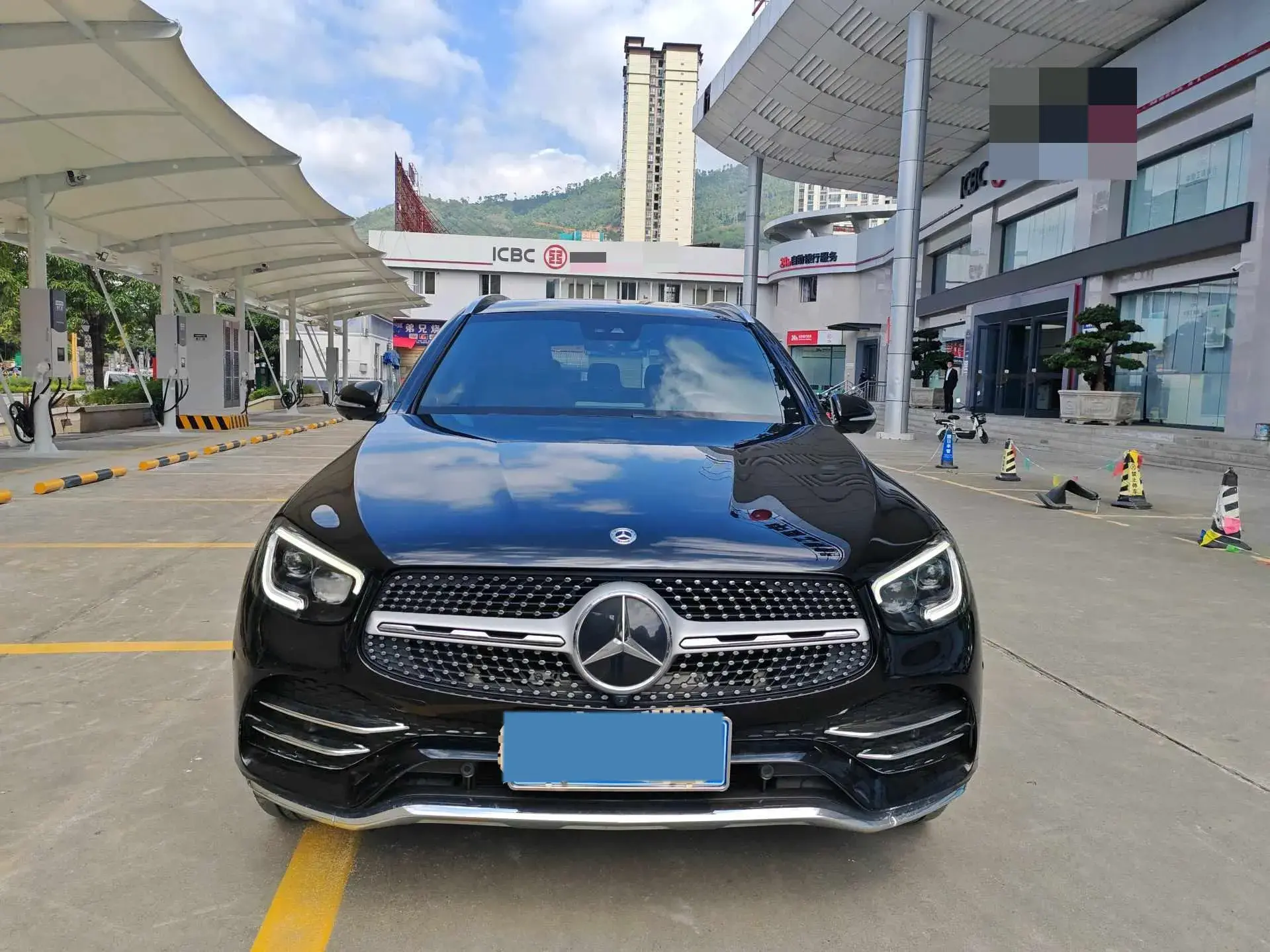 2020 MERCEDES-BENZ GLC thumbnail 2