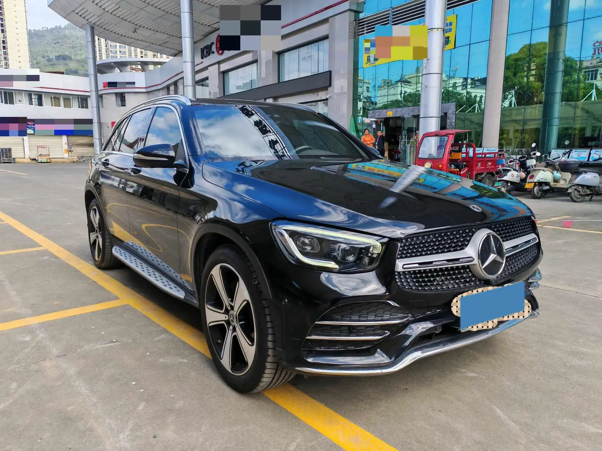 2020 MERCEDES-BENZ GLC thumbnail 3